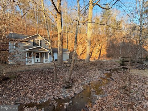 3729 BUCK HILL ROAD HEDGESVILLE WV 25427