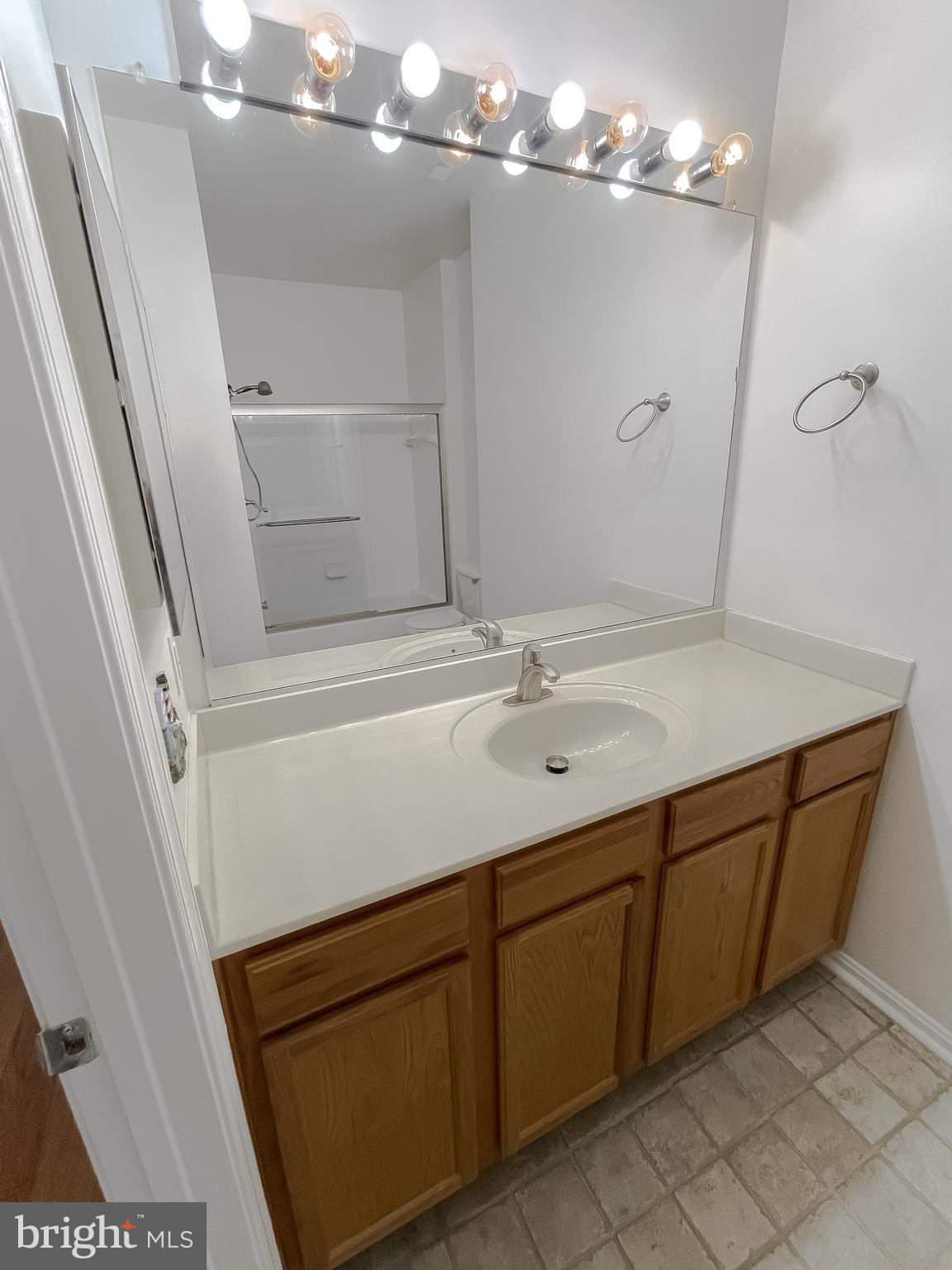 SOLOMONS LANDING - Residential Lease