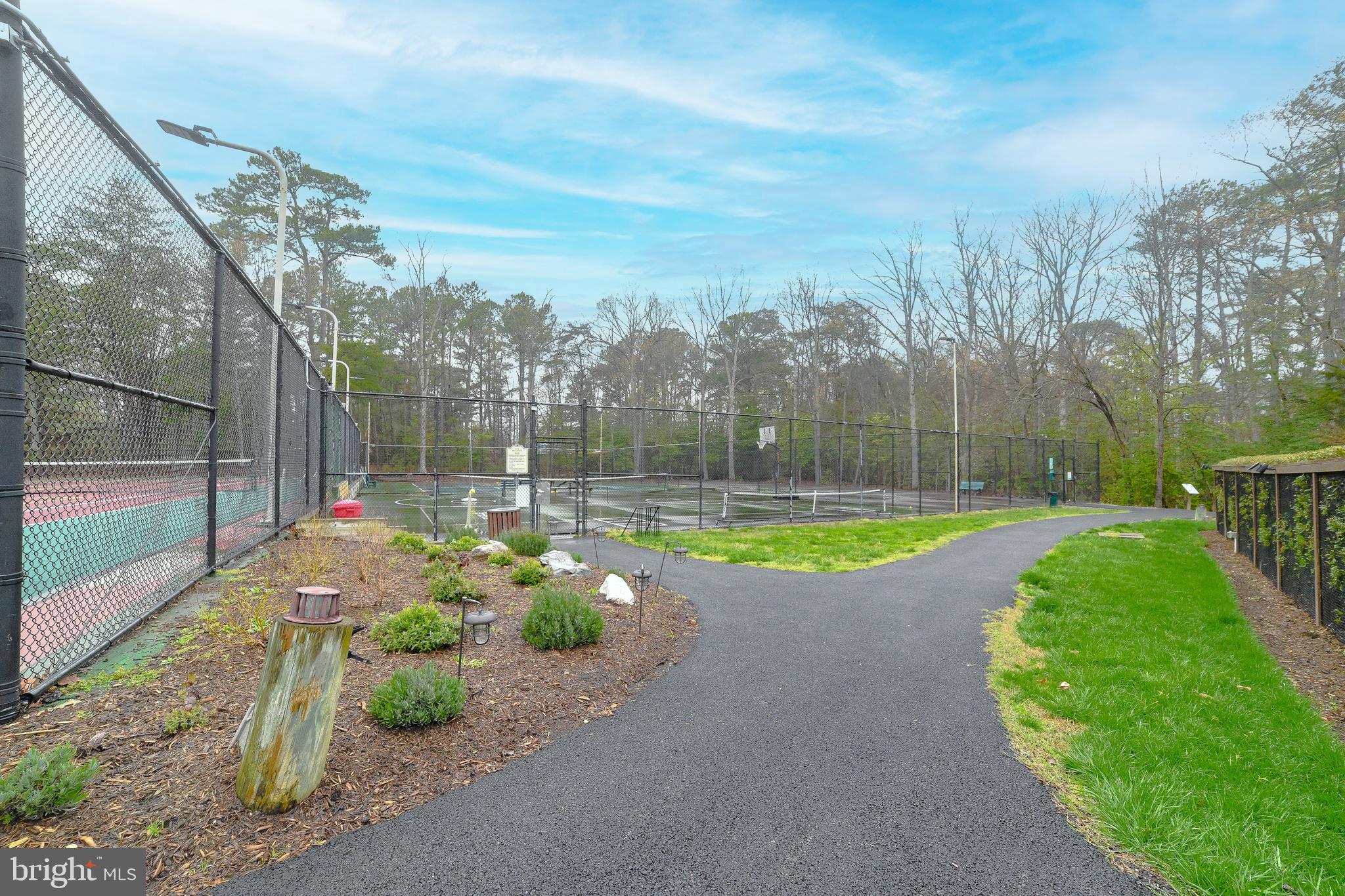 SOLOMONS LANDING - Residential Lease