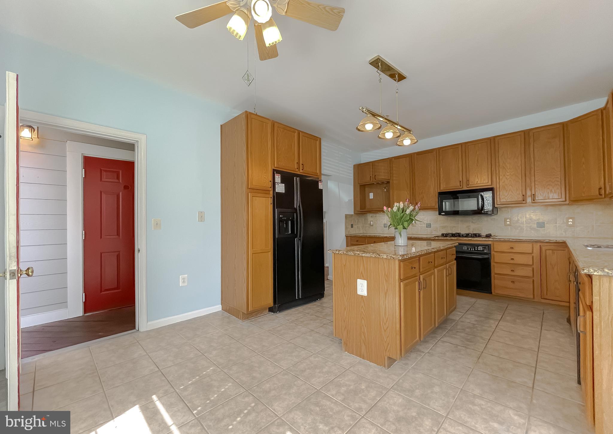 SOLOMONS LANDING - Residential Lease