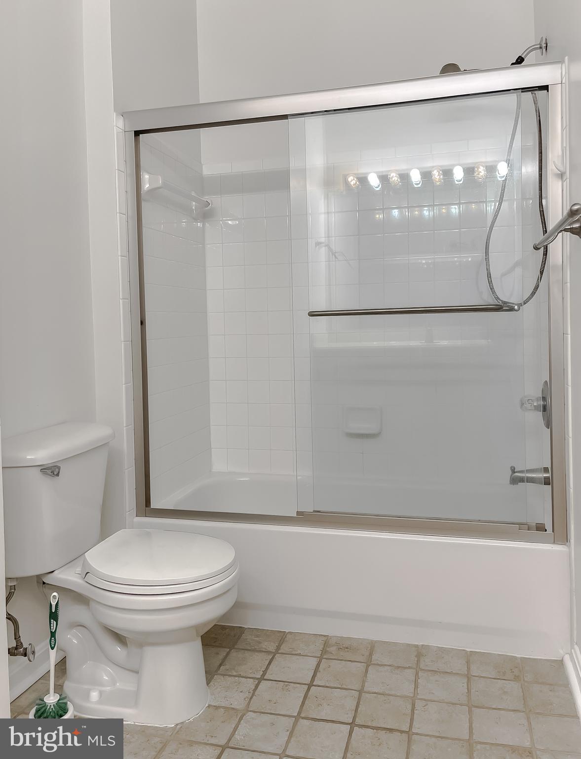 SOLOMONS LANDING - Residential Lease