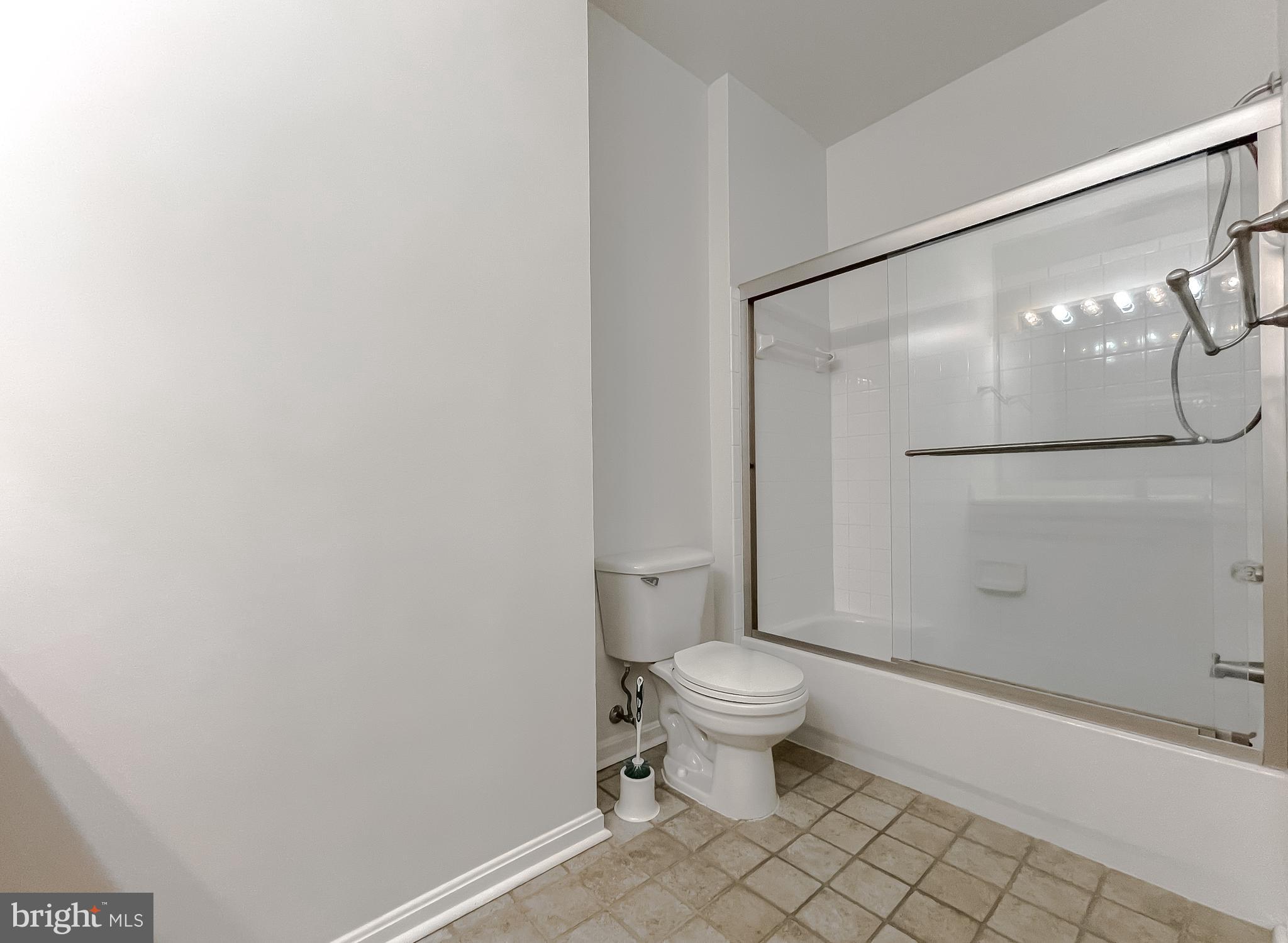 SOLOMONS LANDING - Residential Lease