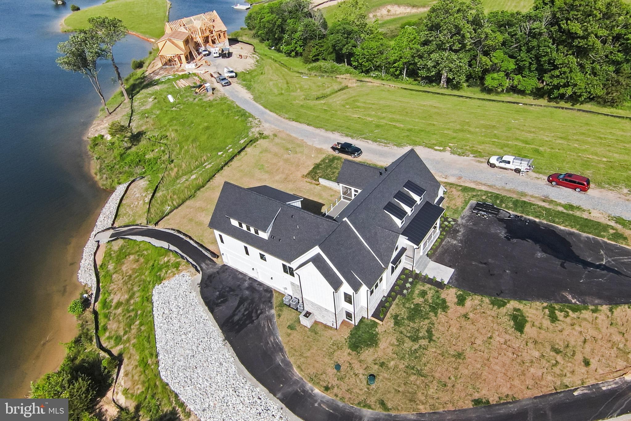 ROCK ISLAND LANDING - Residential