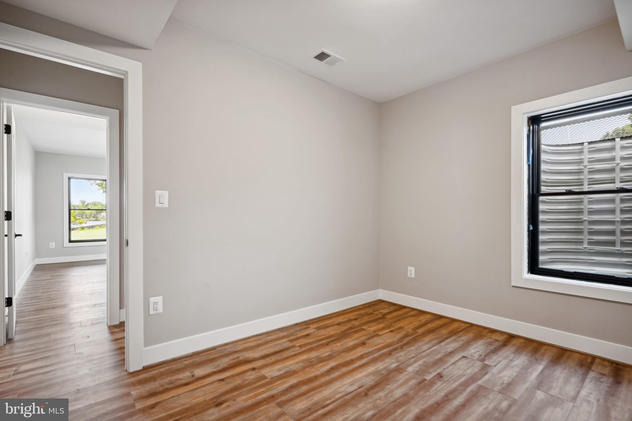 ROCK ISLAND LANDING - Residential