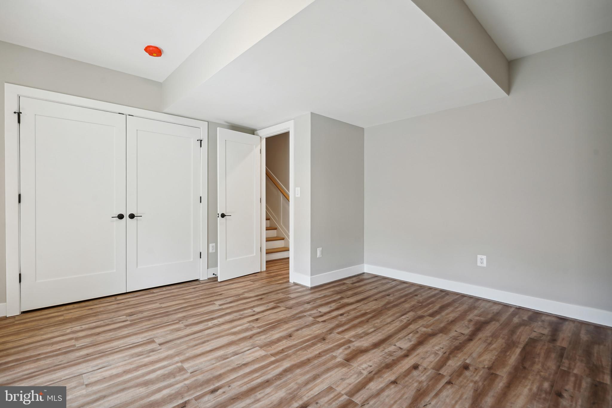 ROCK ISLAND LANDING - Residential