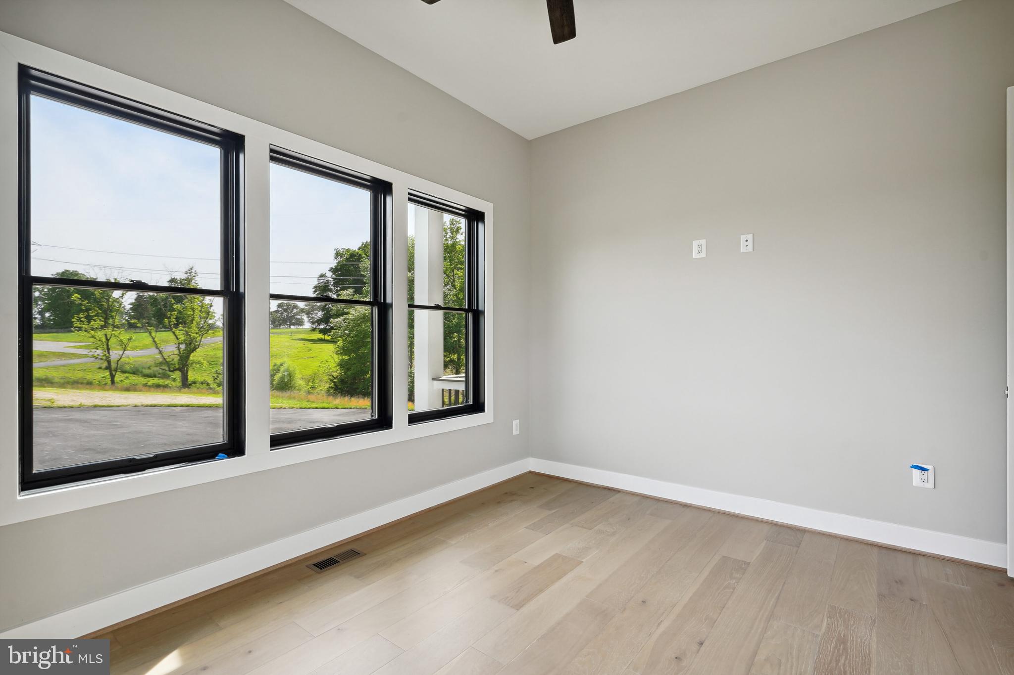 ROCK ISLAND LANDING - Residential