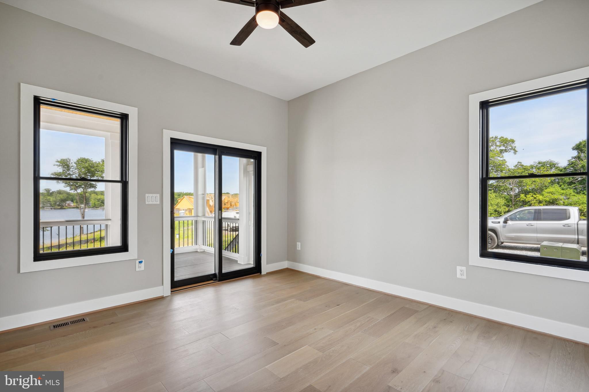 ROCK ISLAND LANDING - Residential