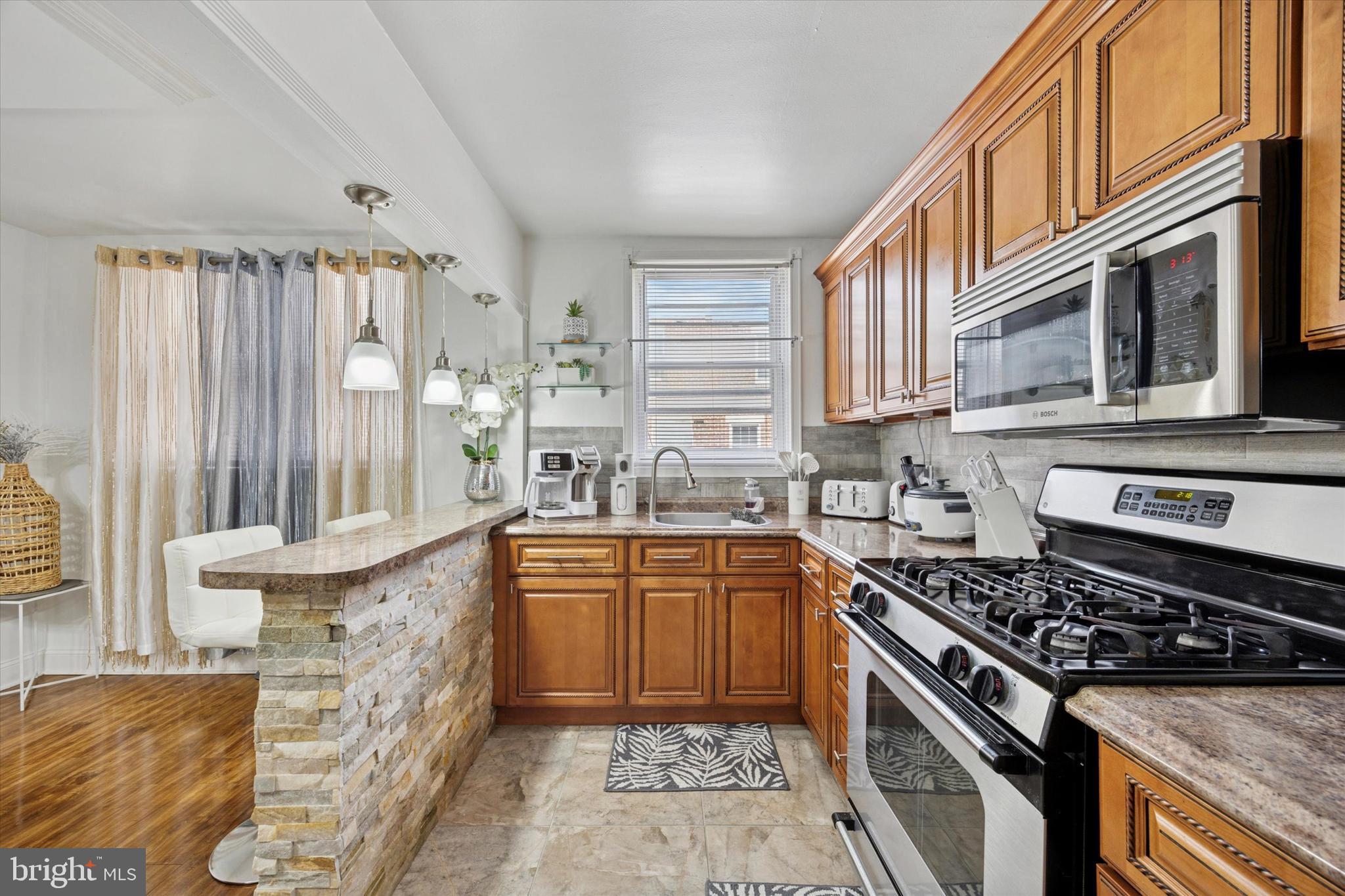 MAYFAIR - Residential