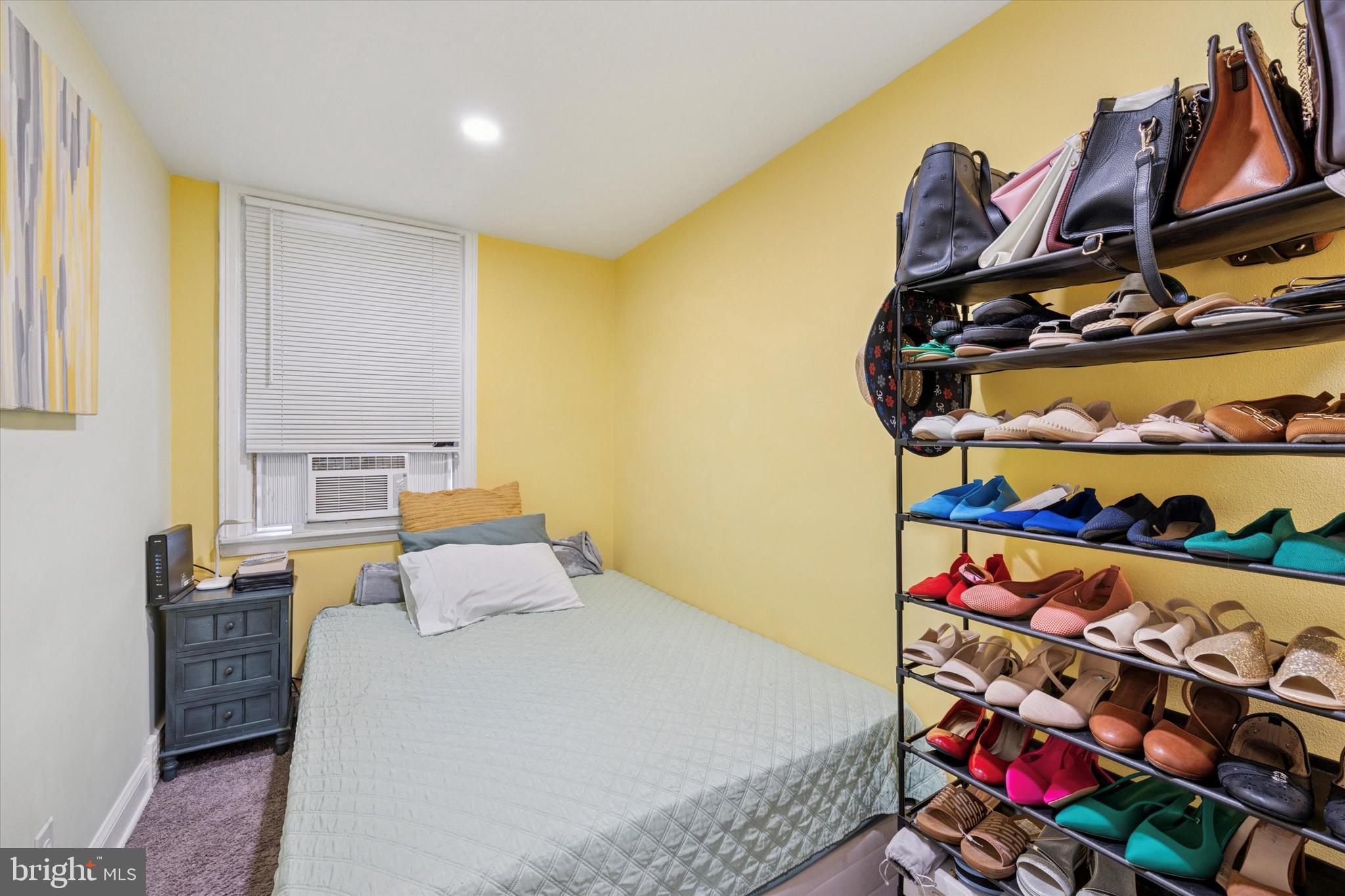 MAYFAIR - Residential