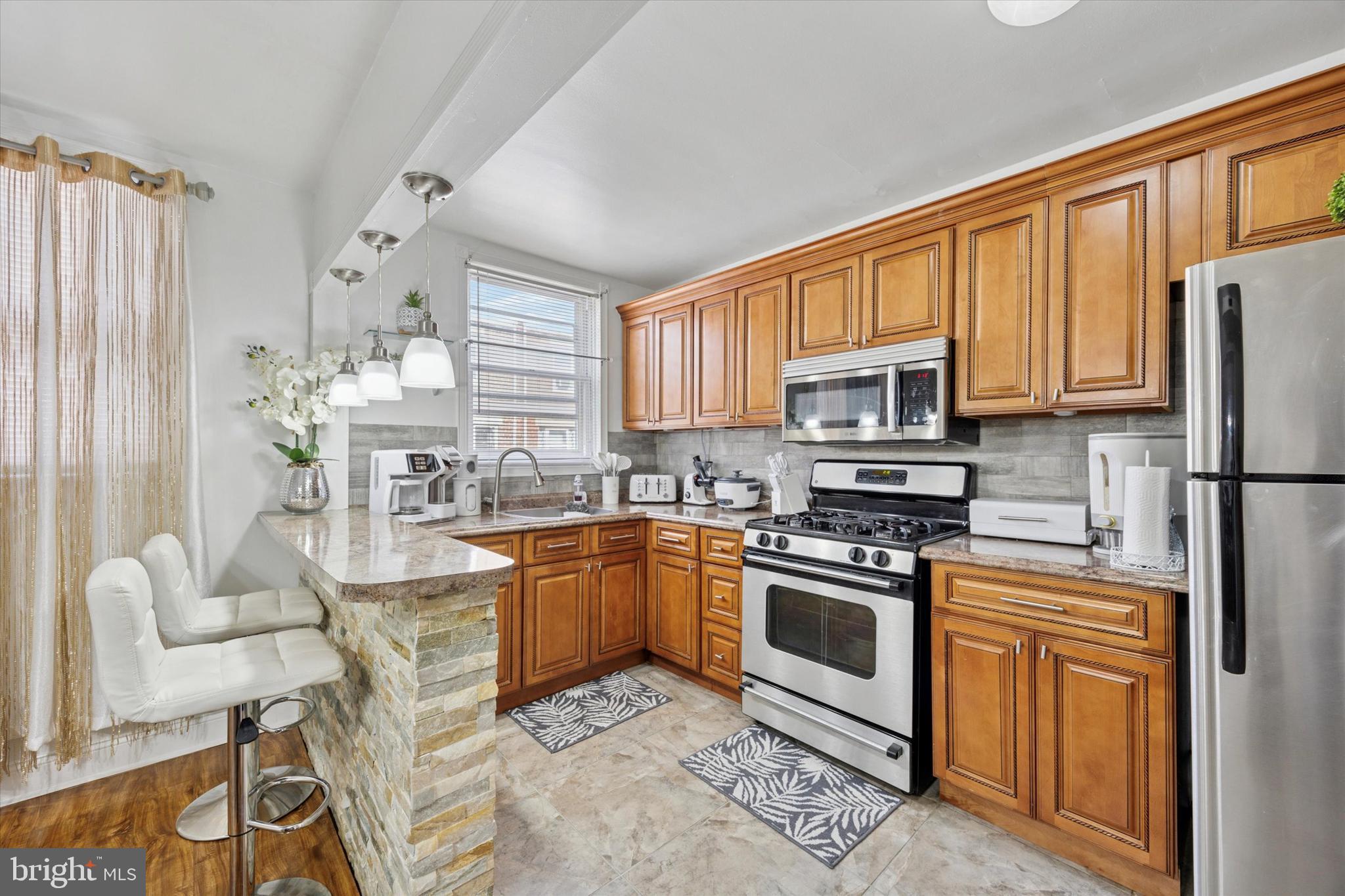 MAYFAIR - Residential