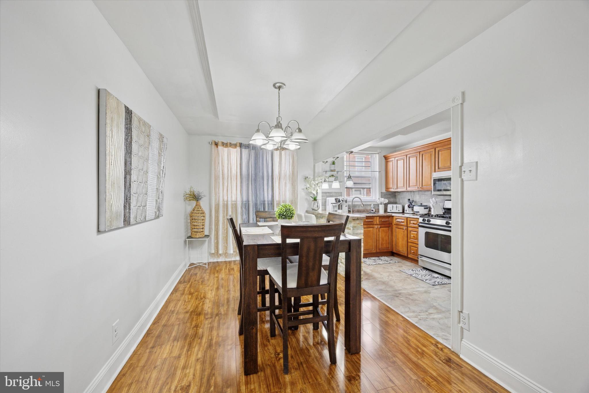 MAYFAIR - Residential