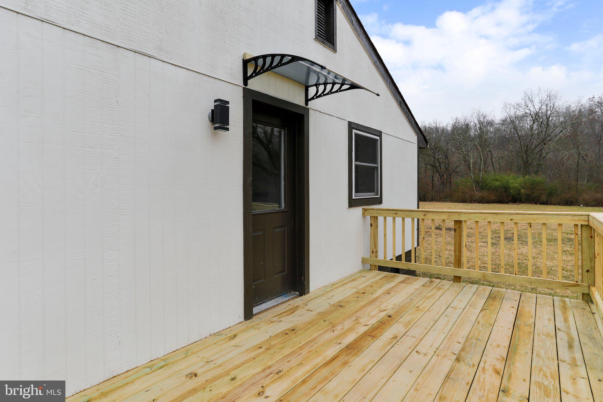 GOLDEN ACRES - Residential