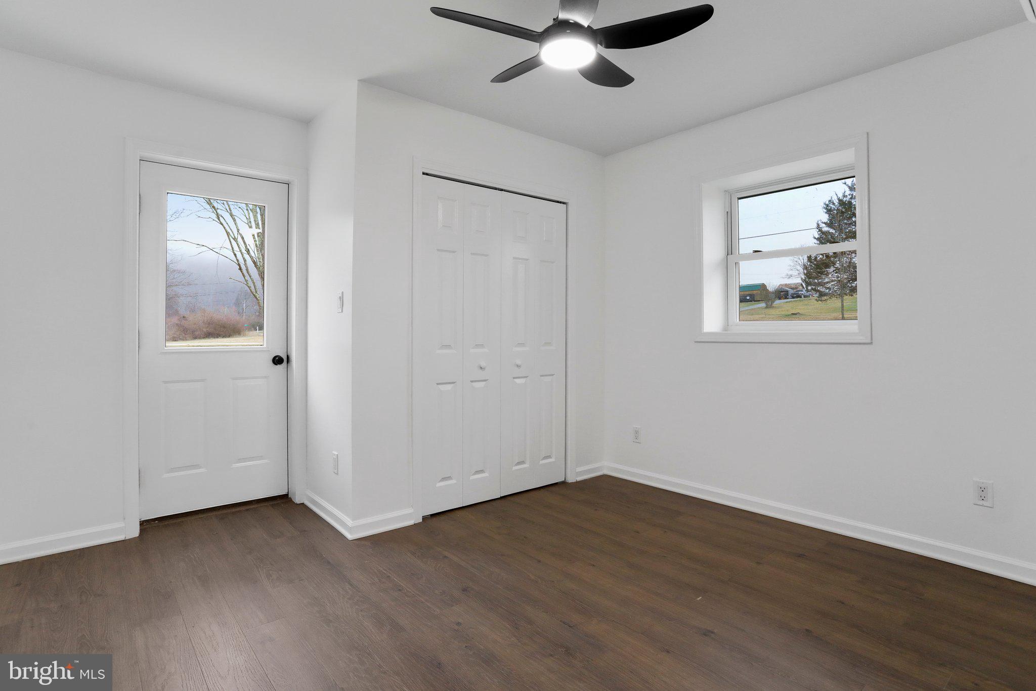 GOLDEN ACRES - Residential