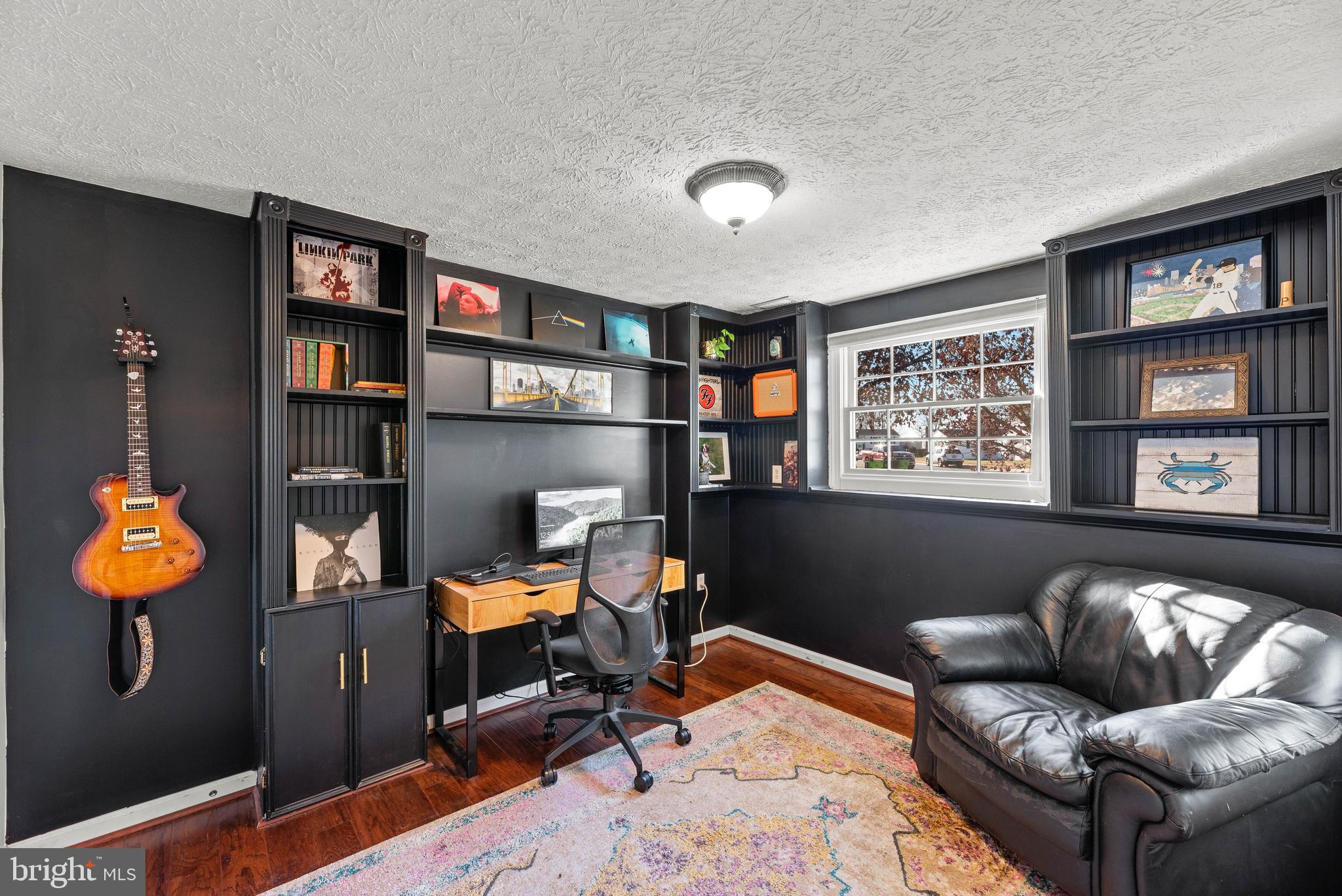 RUMSEY ISLAND - Residential