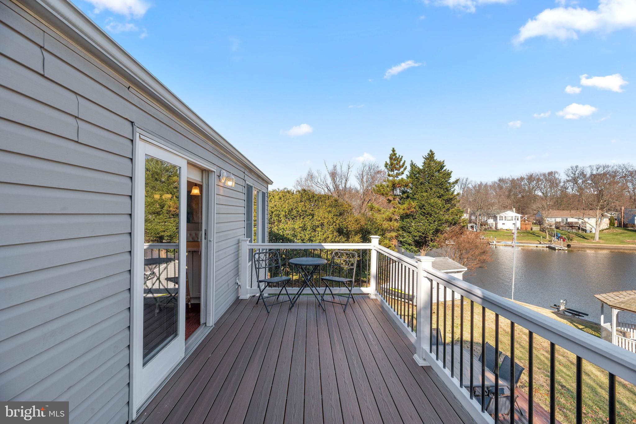 RUMSEY ISLAND - Residential