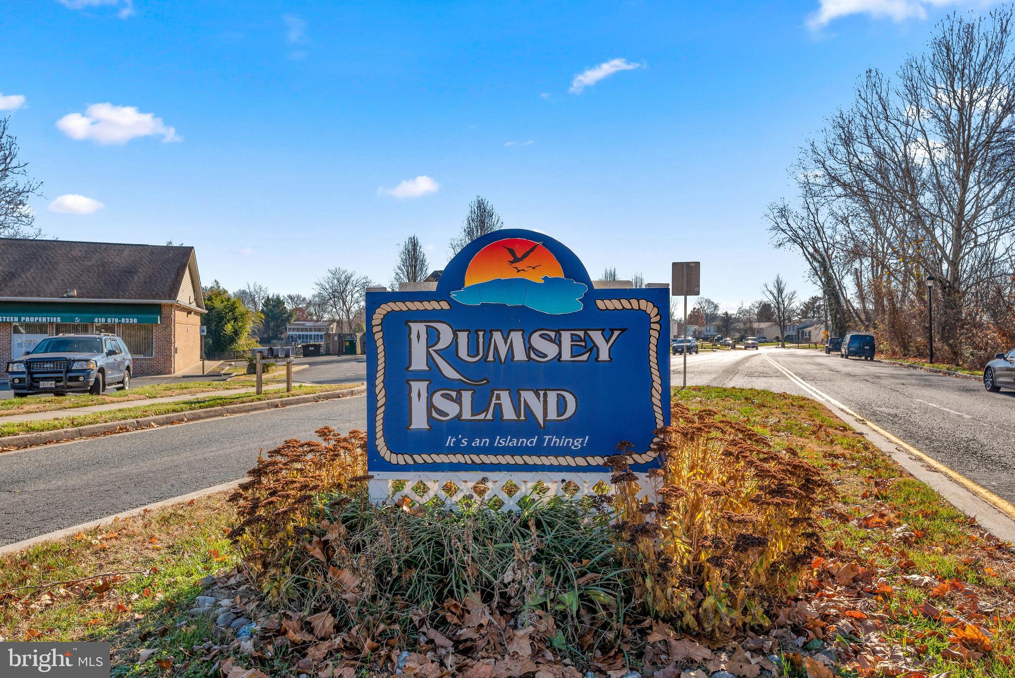 RUMSEY ISLAND - Residential