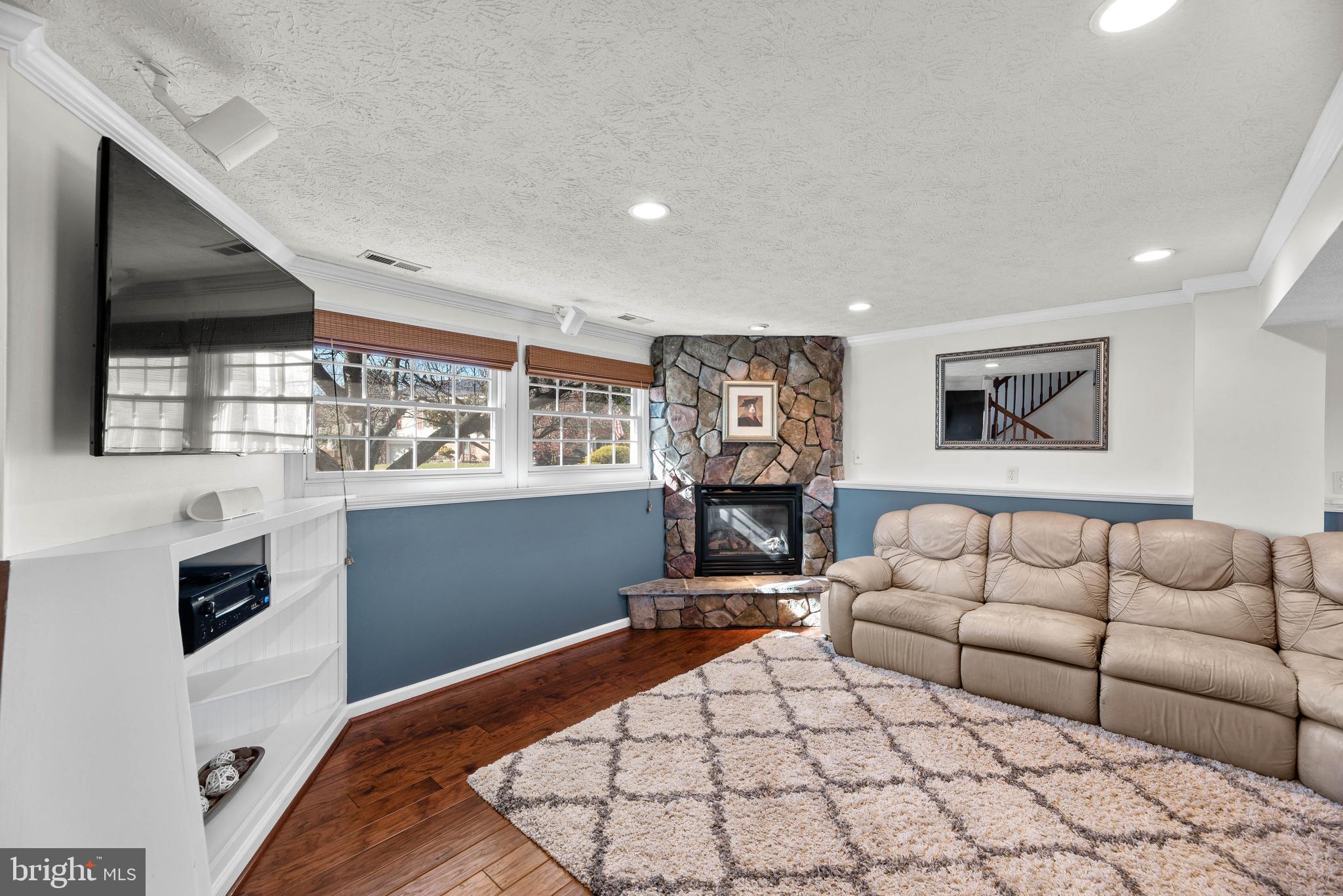 RUMSEY ISLAND - Residential