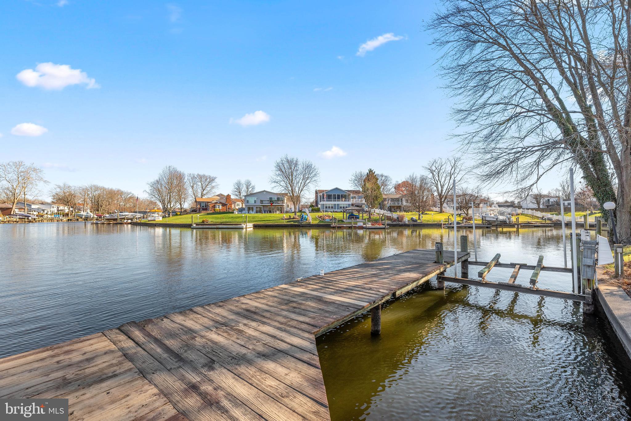 RUMSEY ISLAND - Residential