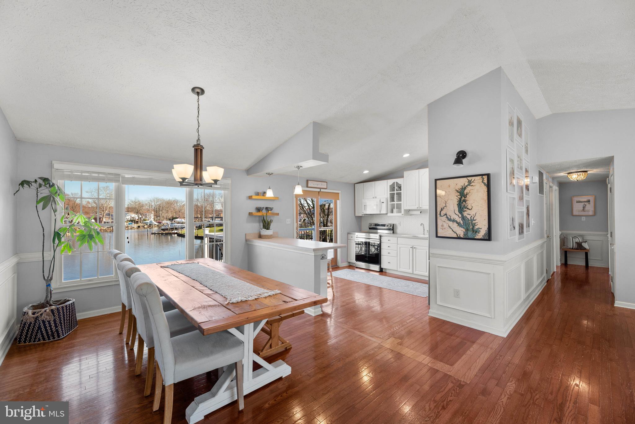 RUMSEY ISLAND - Residential