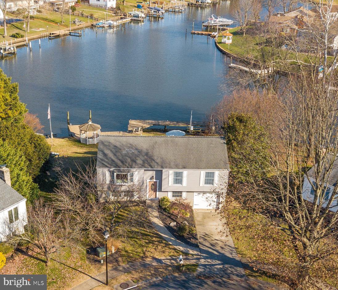 RUMSEY ISLAND - Residential