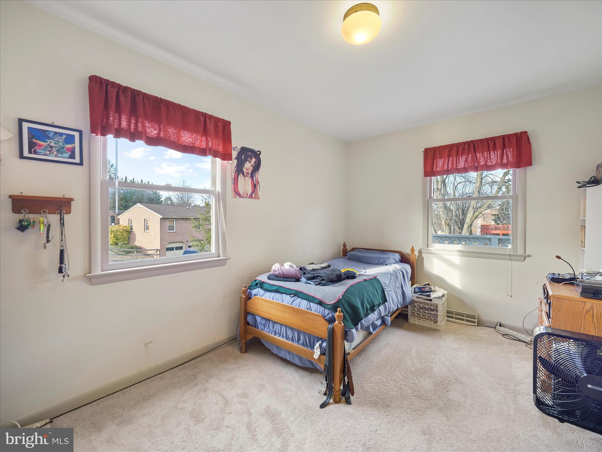 COLONIAL PARK EAST - Residential