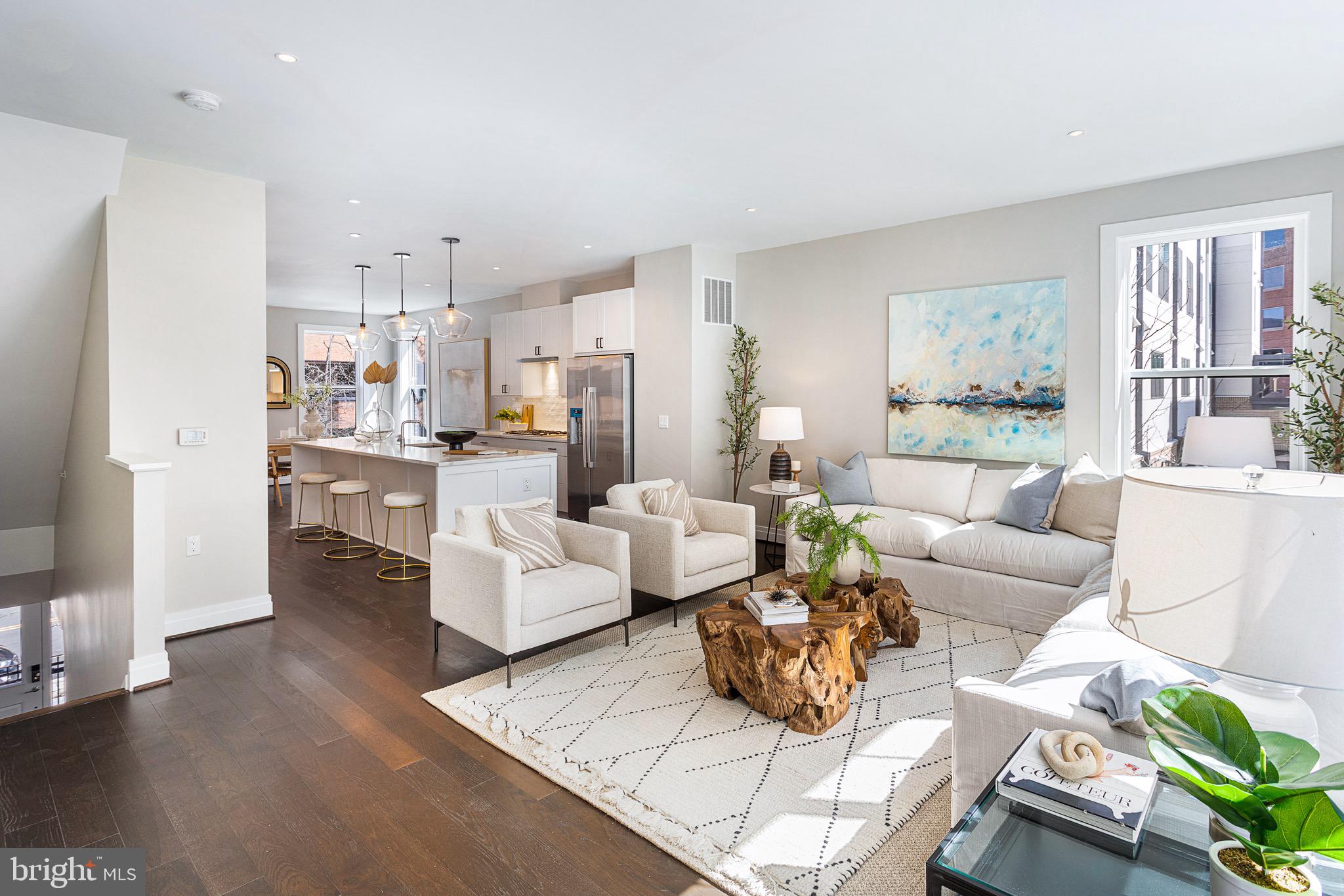 OLD TOWN ALEXANDRIA - Residential