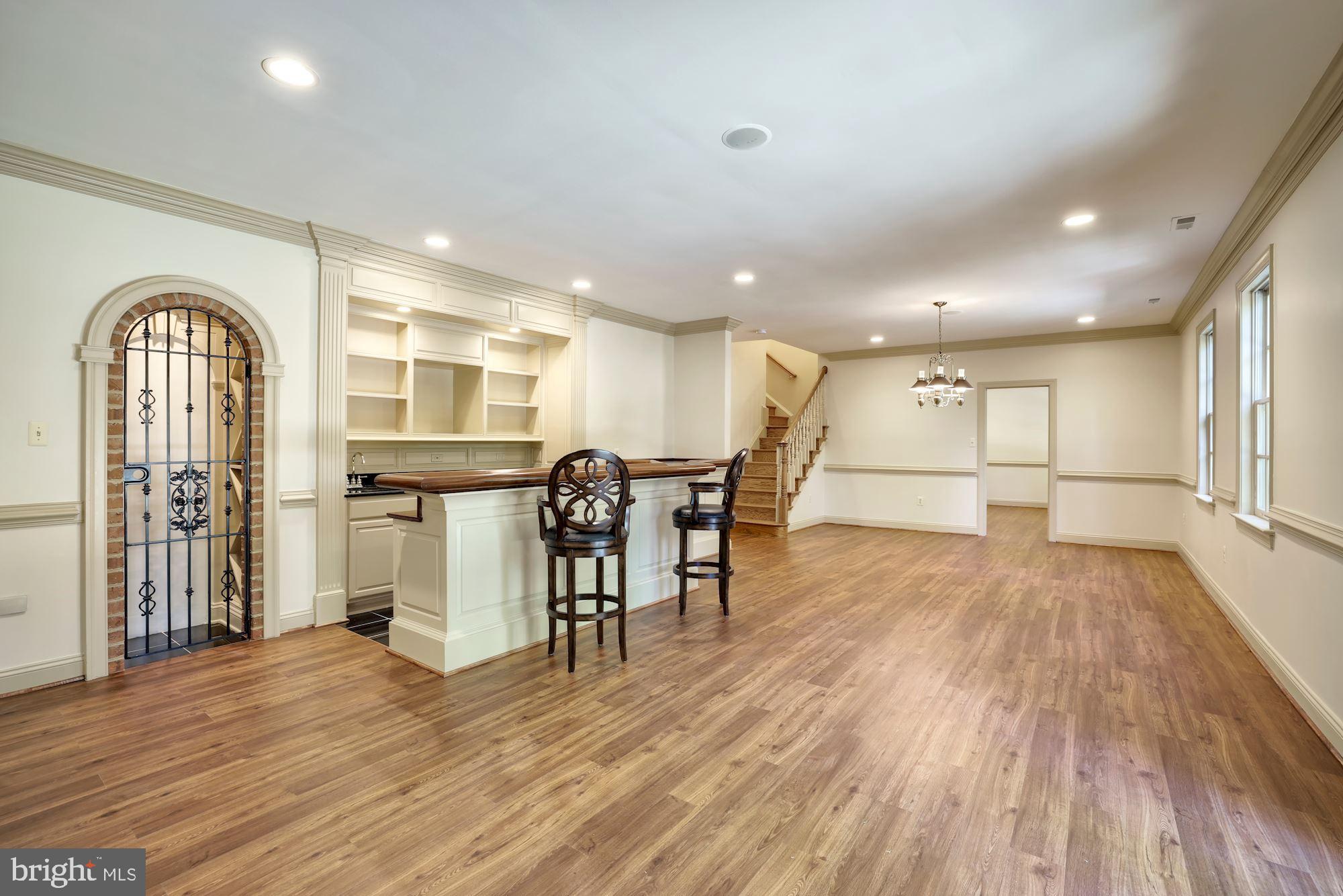 CHAIN BRIDGE TERRACE - Residential