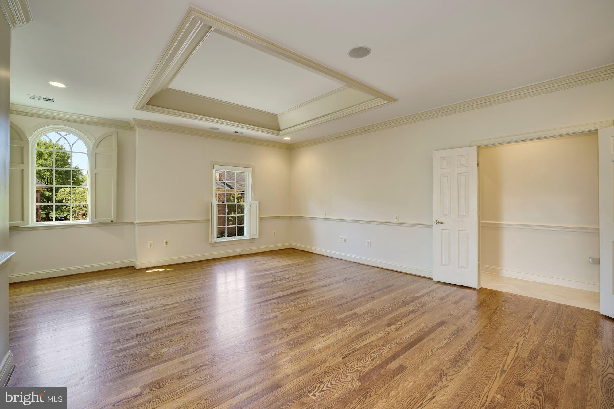 CHAIN BRIDGE TERRACE - Residential