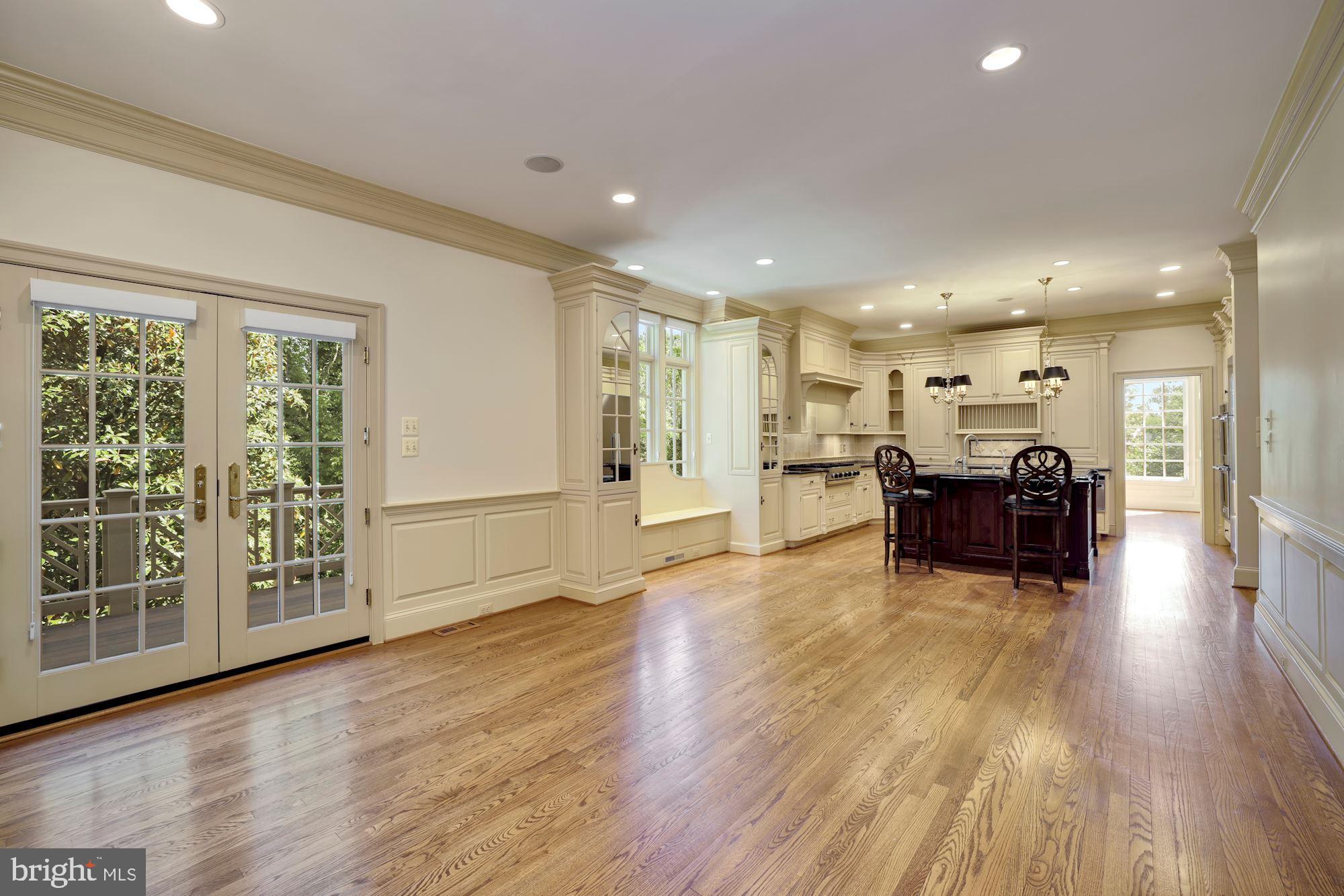 CHAIN BRIDGE TERRACE - Residential