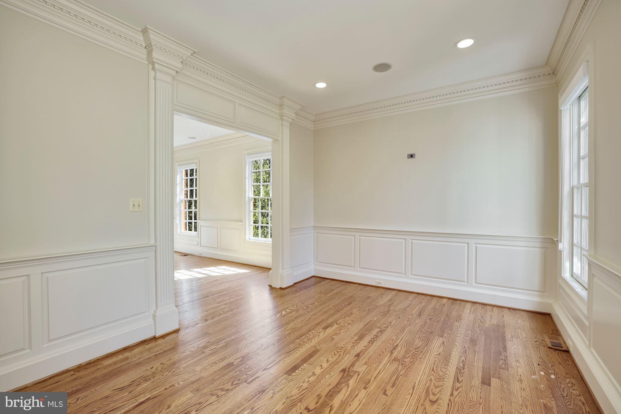 CHAIN BRIDGE TERRACE - Residential