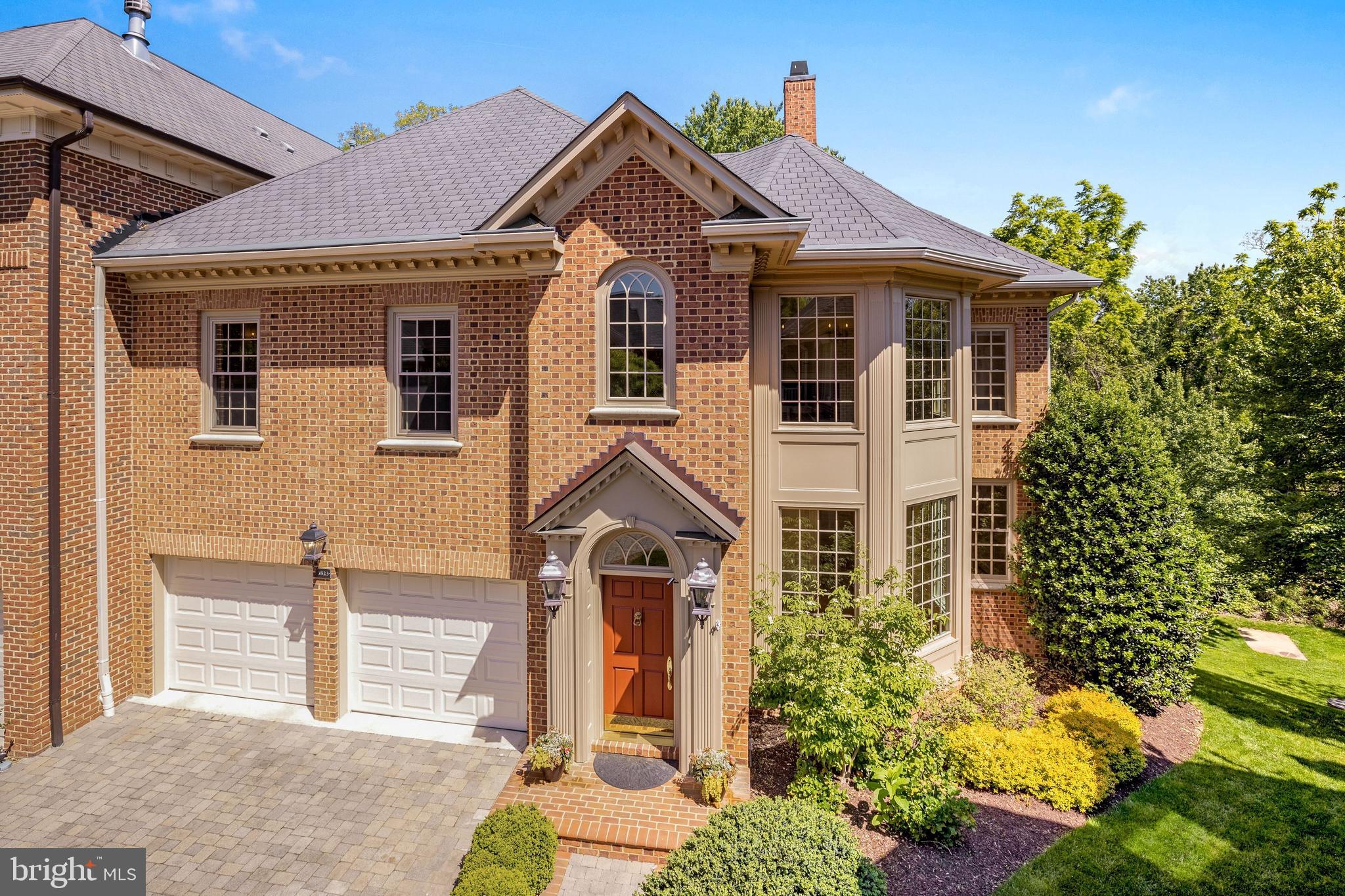 CHAIN BRIDGE TERRACE - Residential