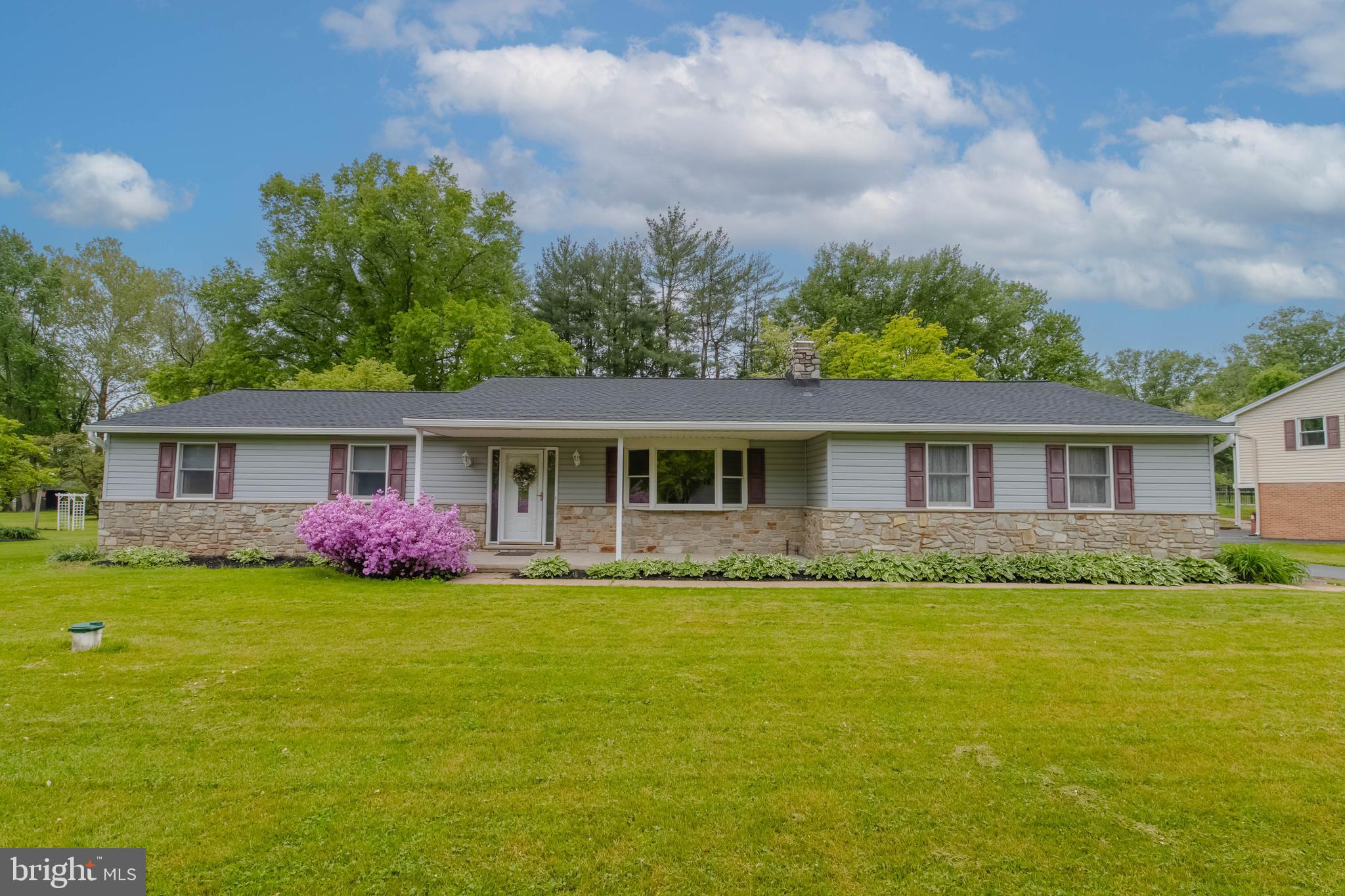 PLEASANT HILLS - Residential