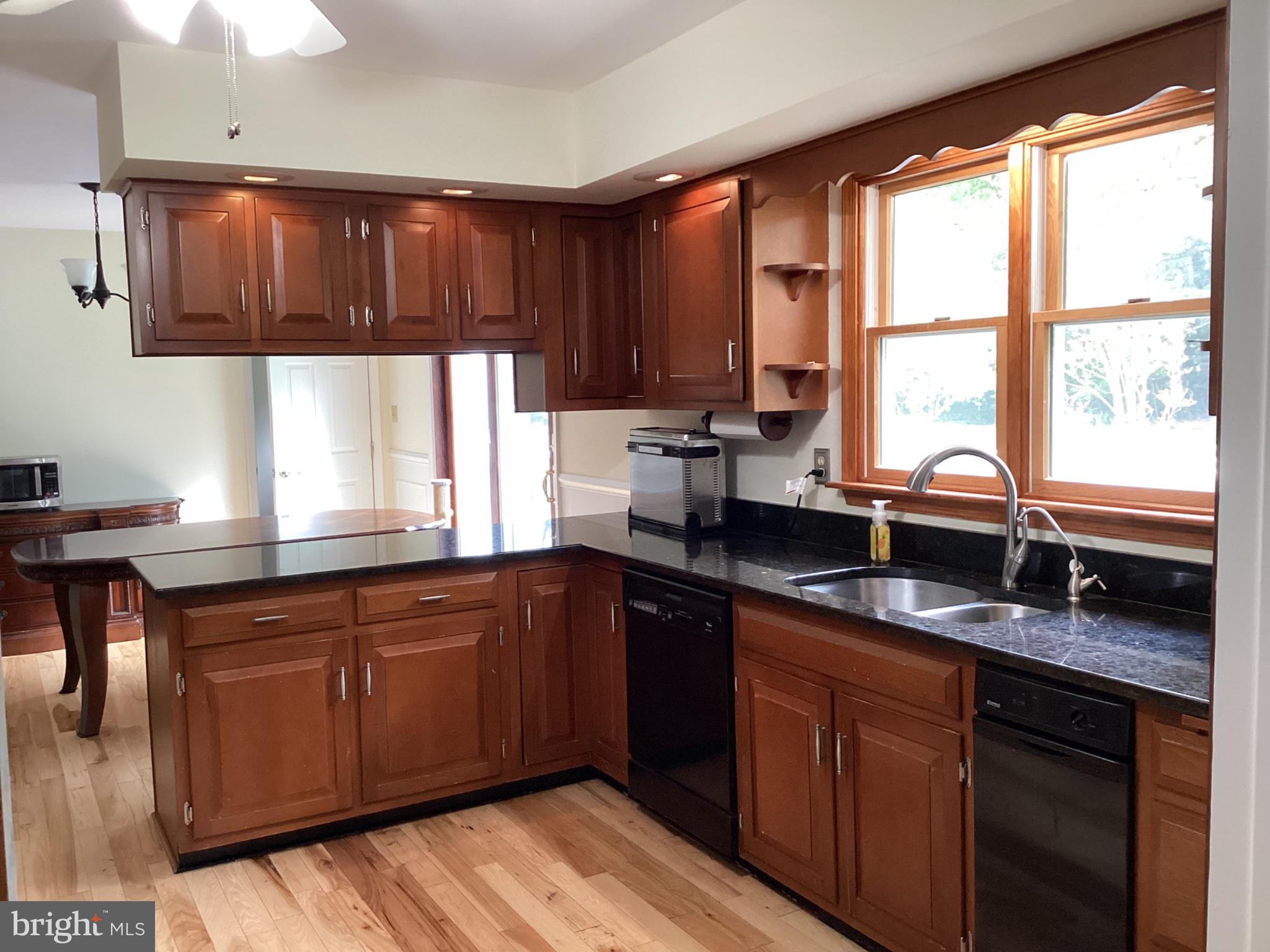 PLEASANT HILLS - Residential