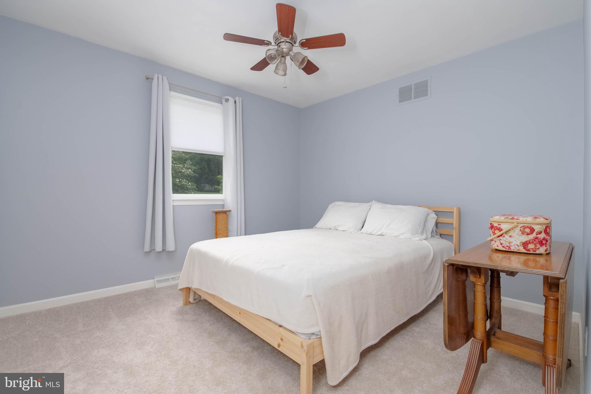 PLEASANT HILLS - Residential