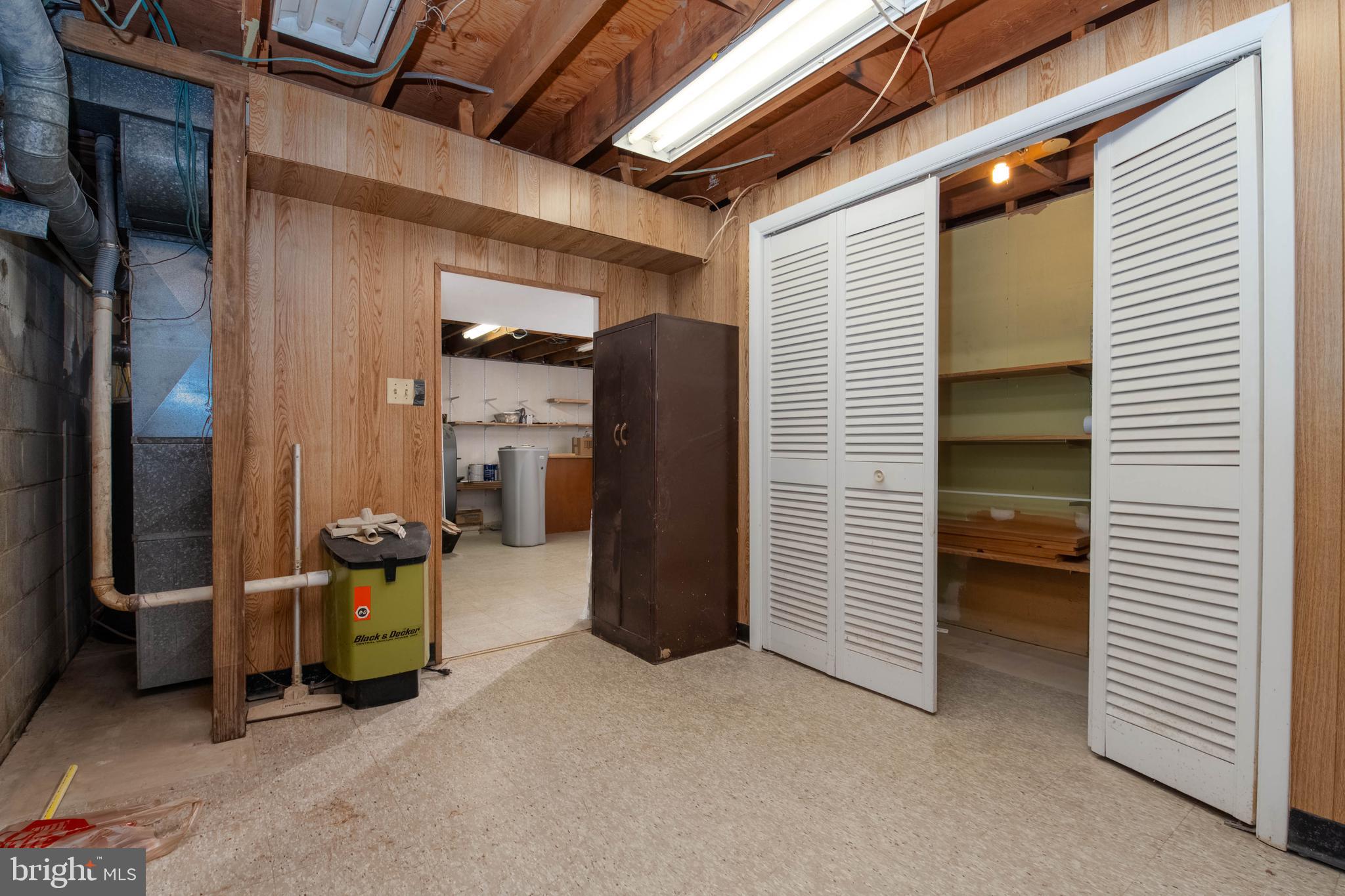 PLEASANT HILLS - Residential