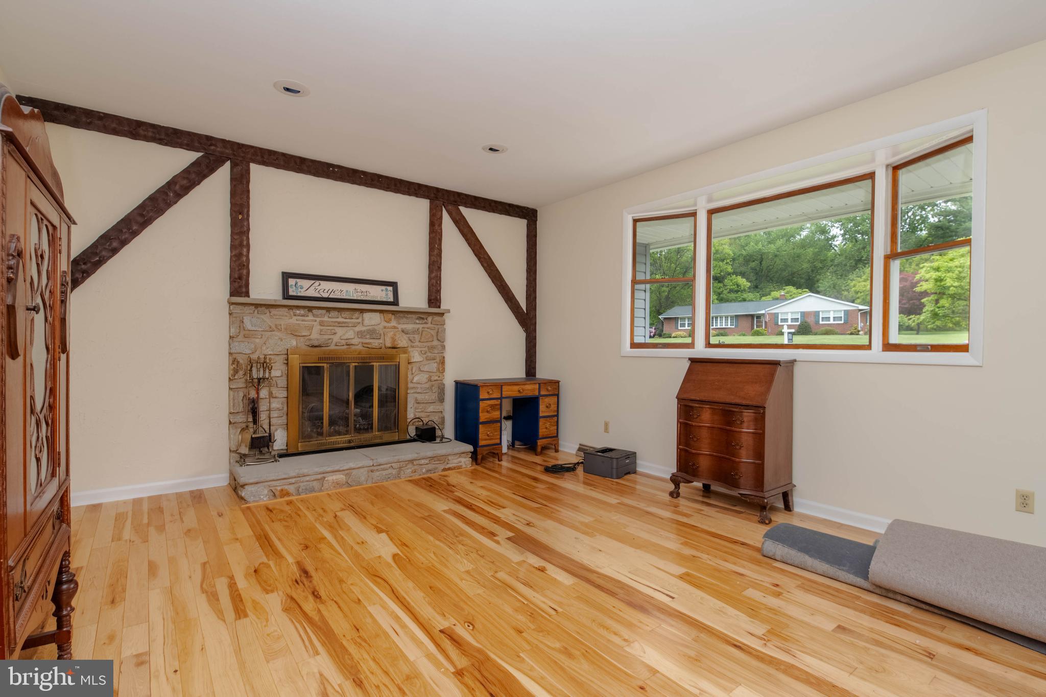 PLEASANT HILLS - Residential