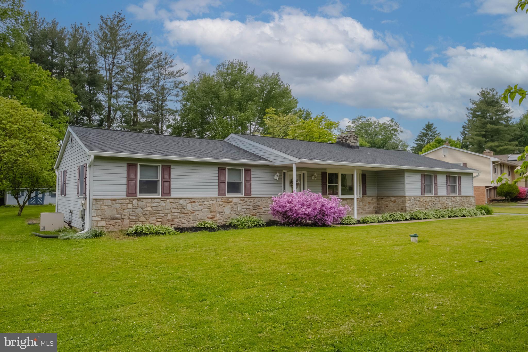PLEASANT HILLS - Residential