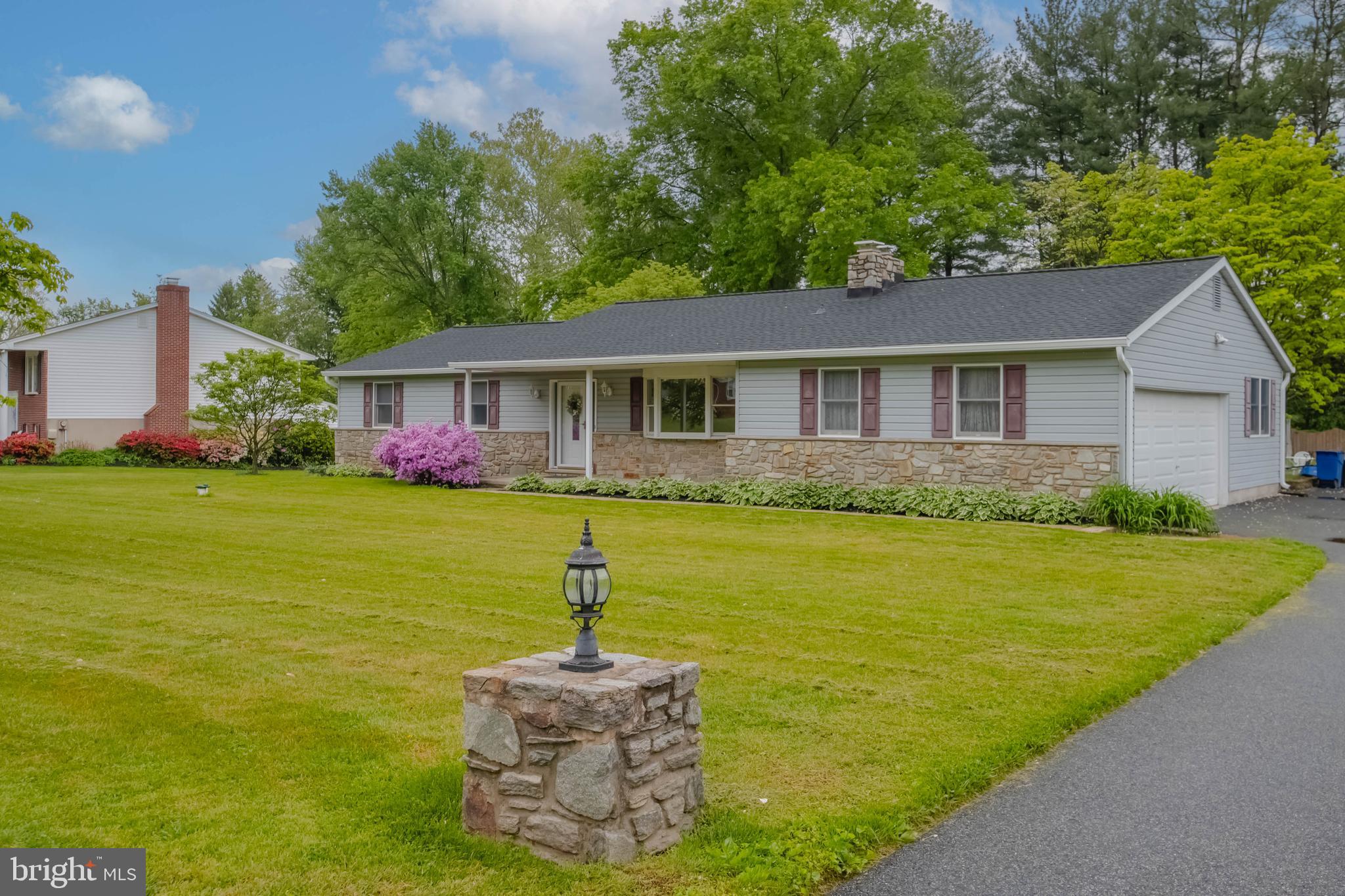 PLEASANT HILLS - Residential