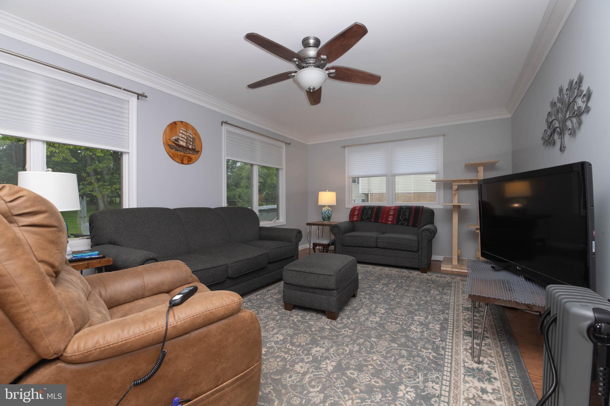 PLEASANT HILLS - Residential