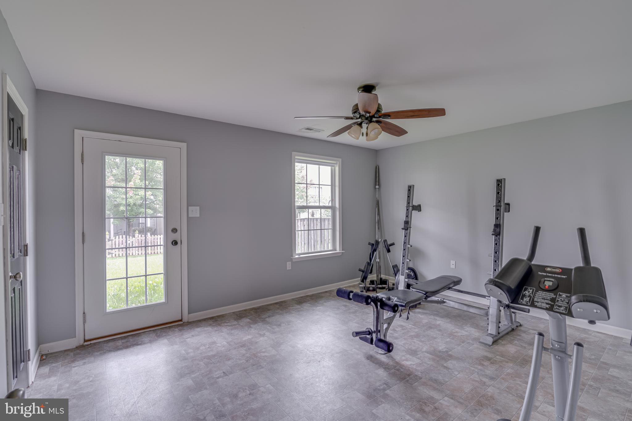 HAMMONDS MILL - Residential