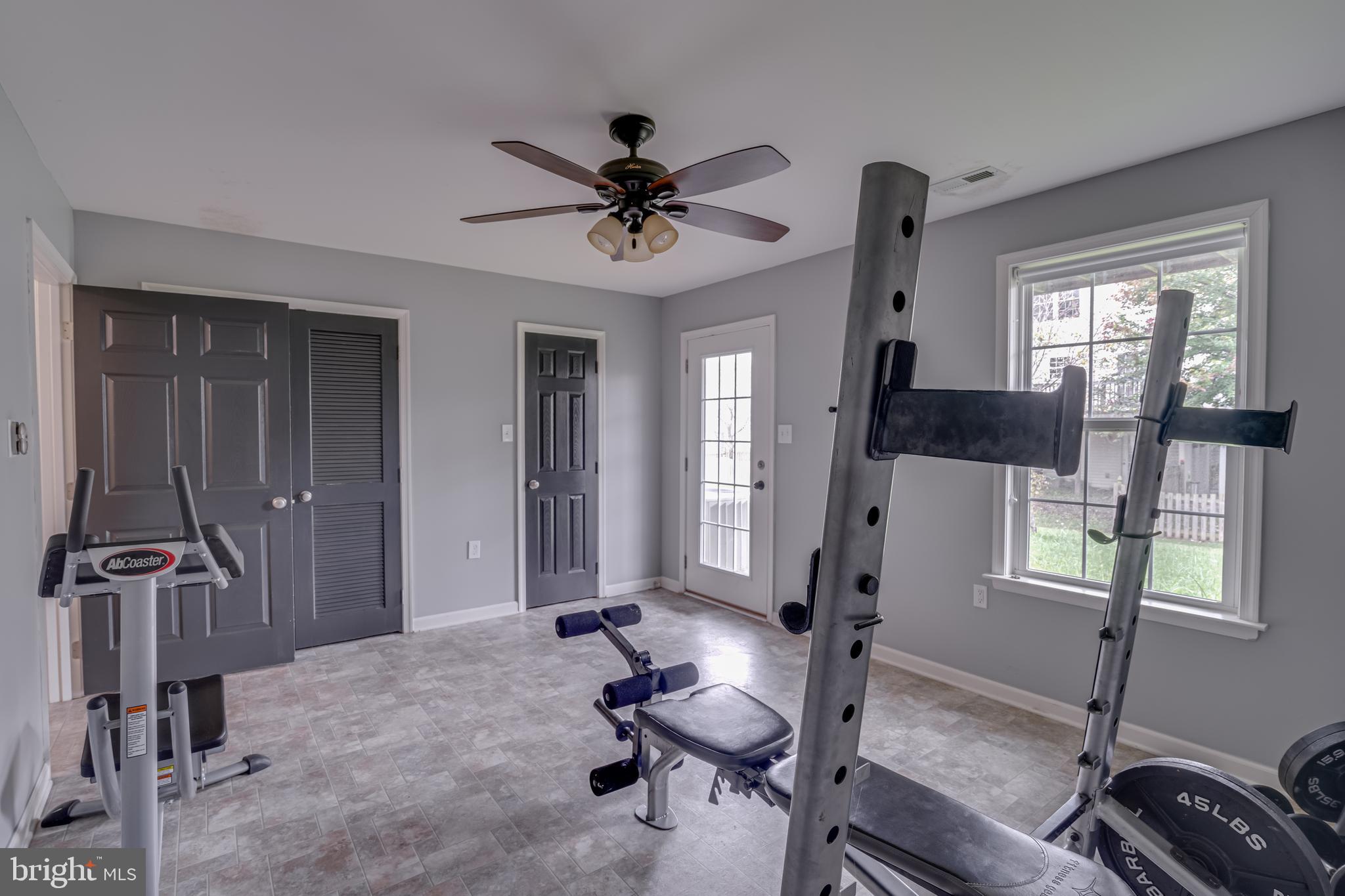 HAMMONDS MILL - Residential