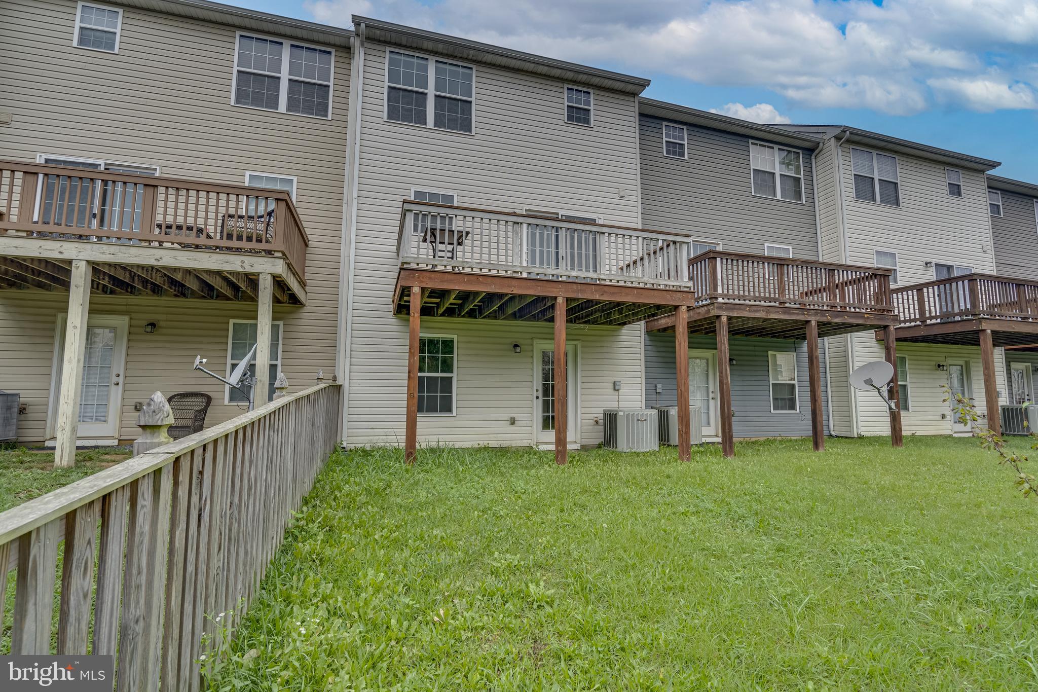 HAMMONDS MILL - Residential