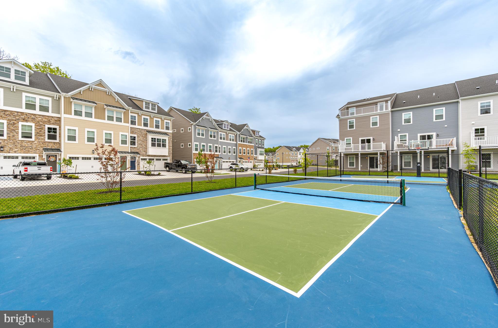 SEA OAKS VILLAGE - Residential