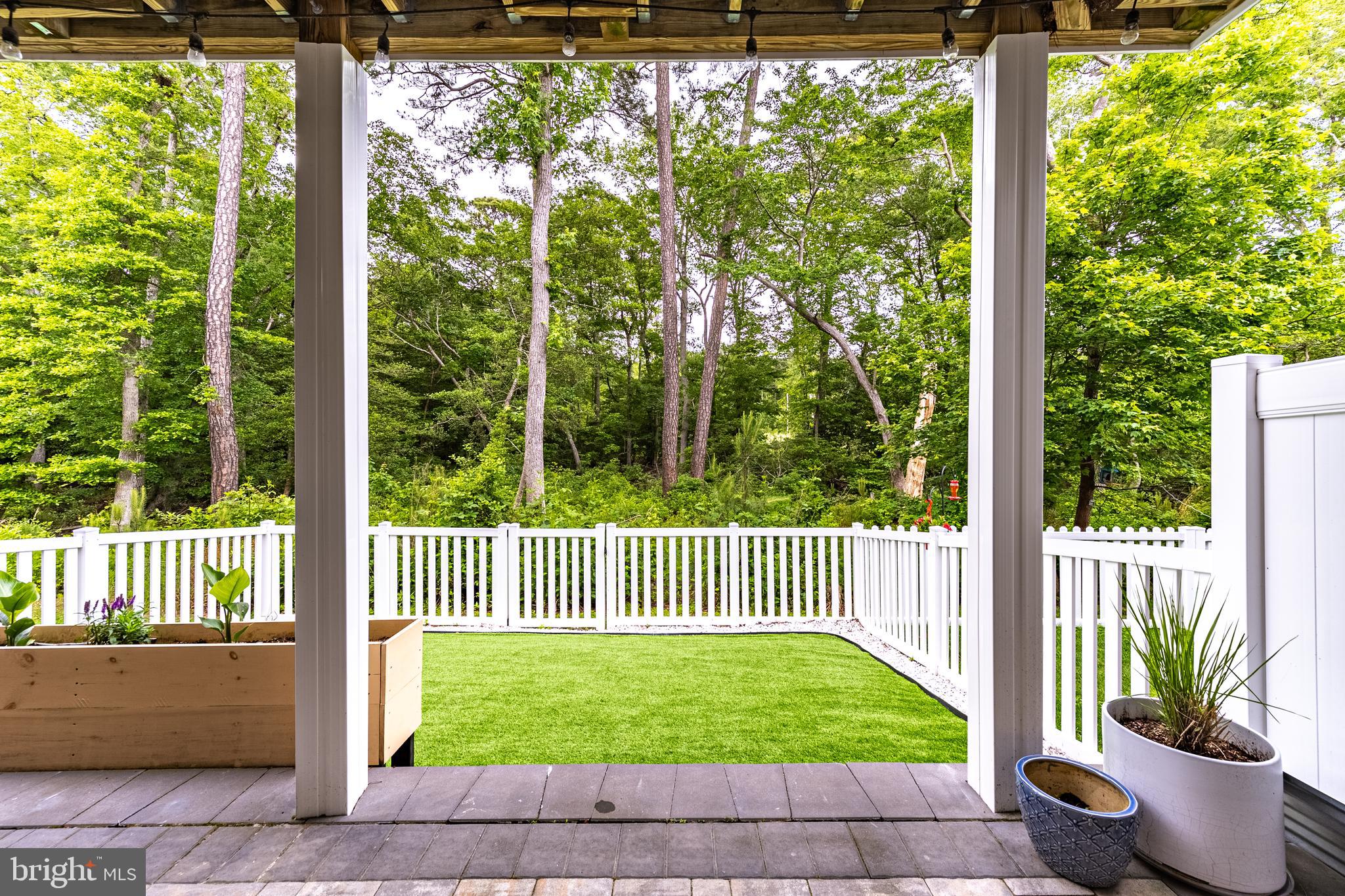 SEA OAKS VILLAGE - Residential