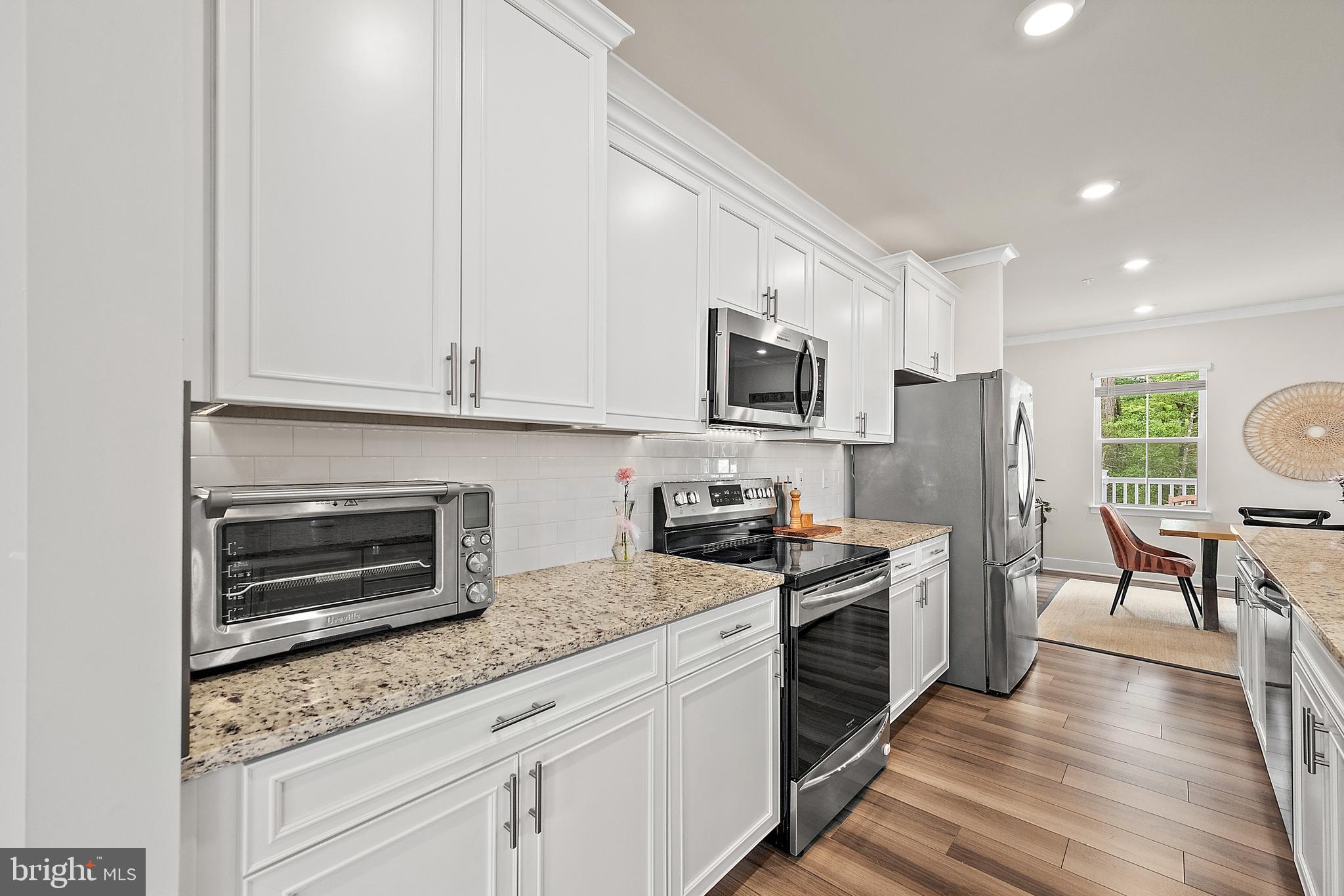 SEA OAKS VILLAGE - Residential