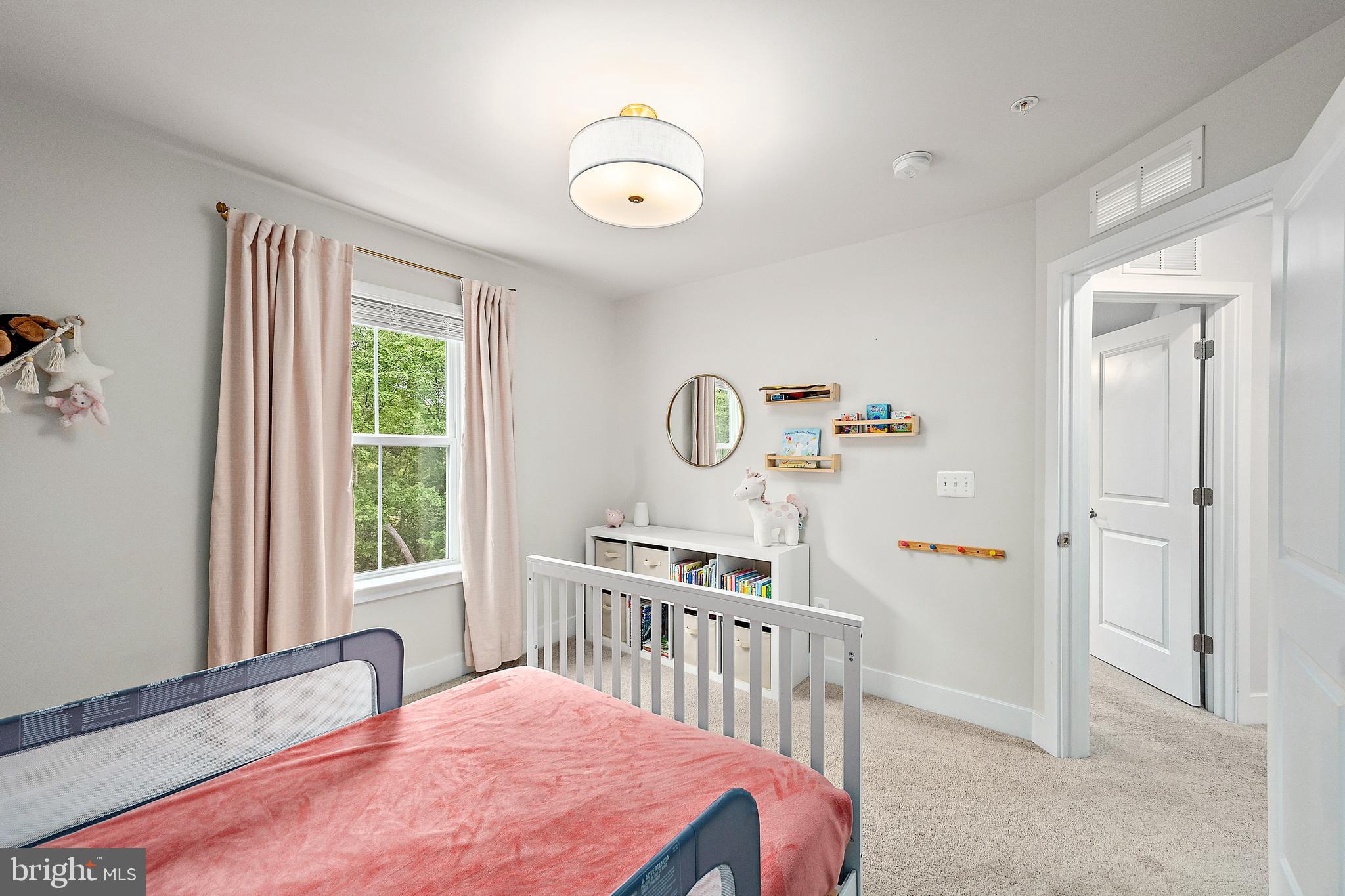 SEA OAKS VILLAGE - Residential