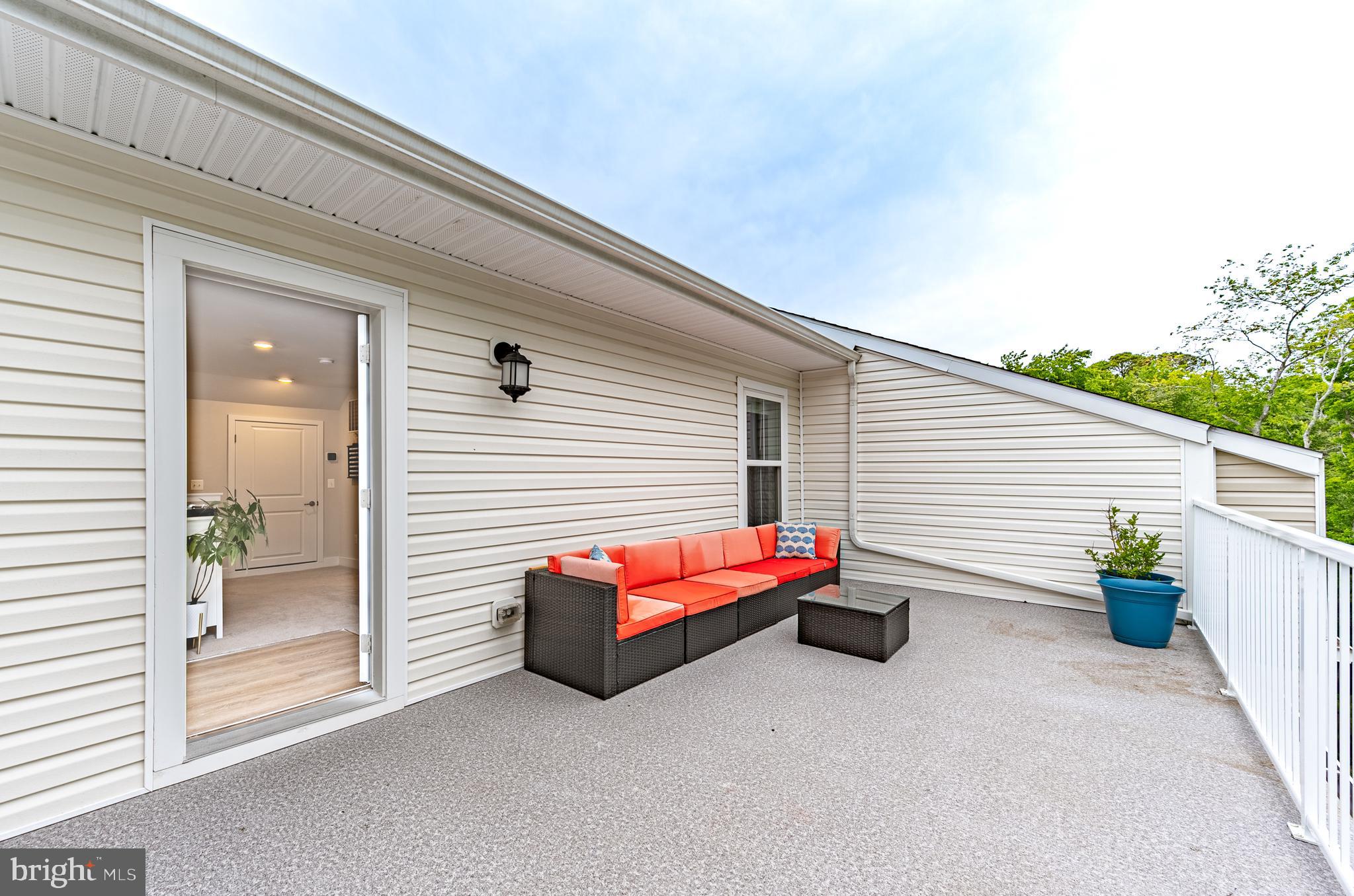 SEA OAKS VILLAGE - Residential