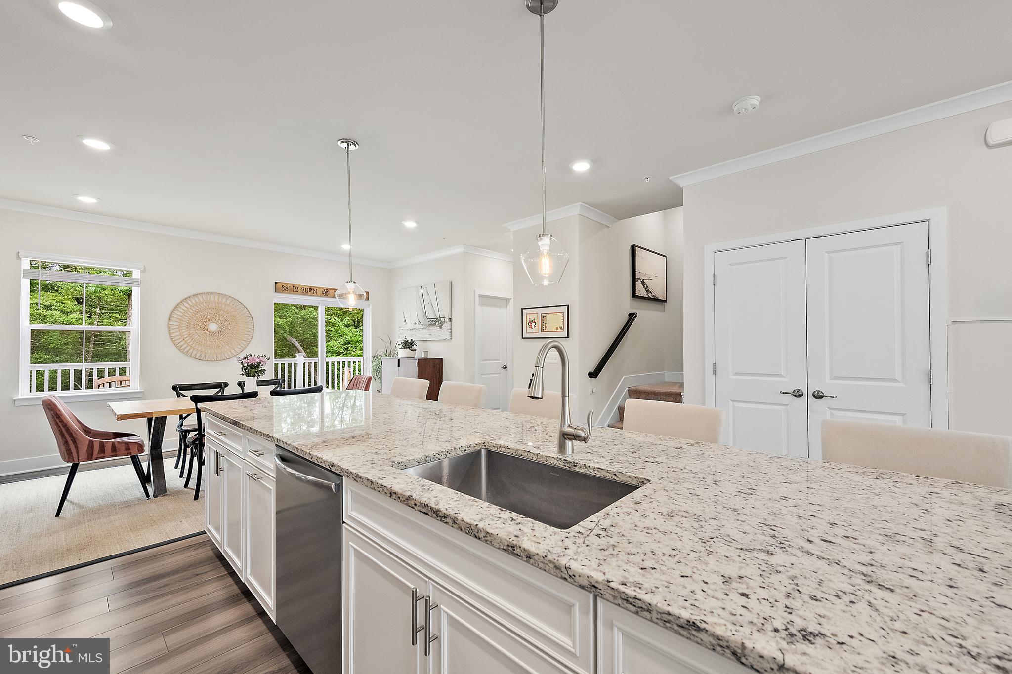 SEA OAKS VILLAGE - Residential