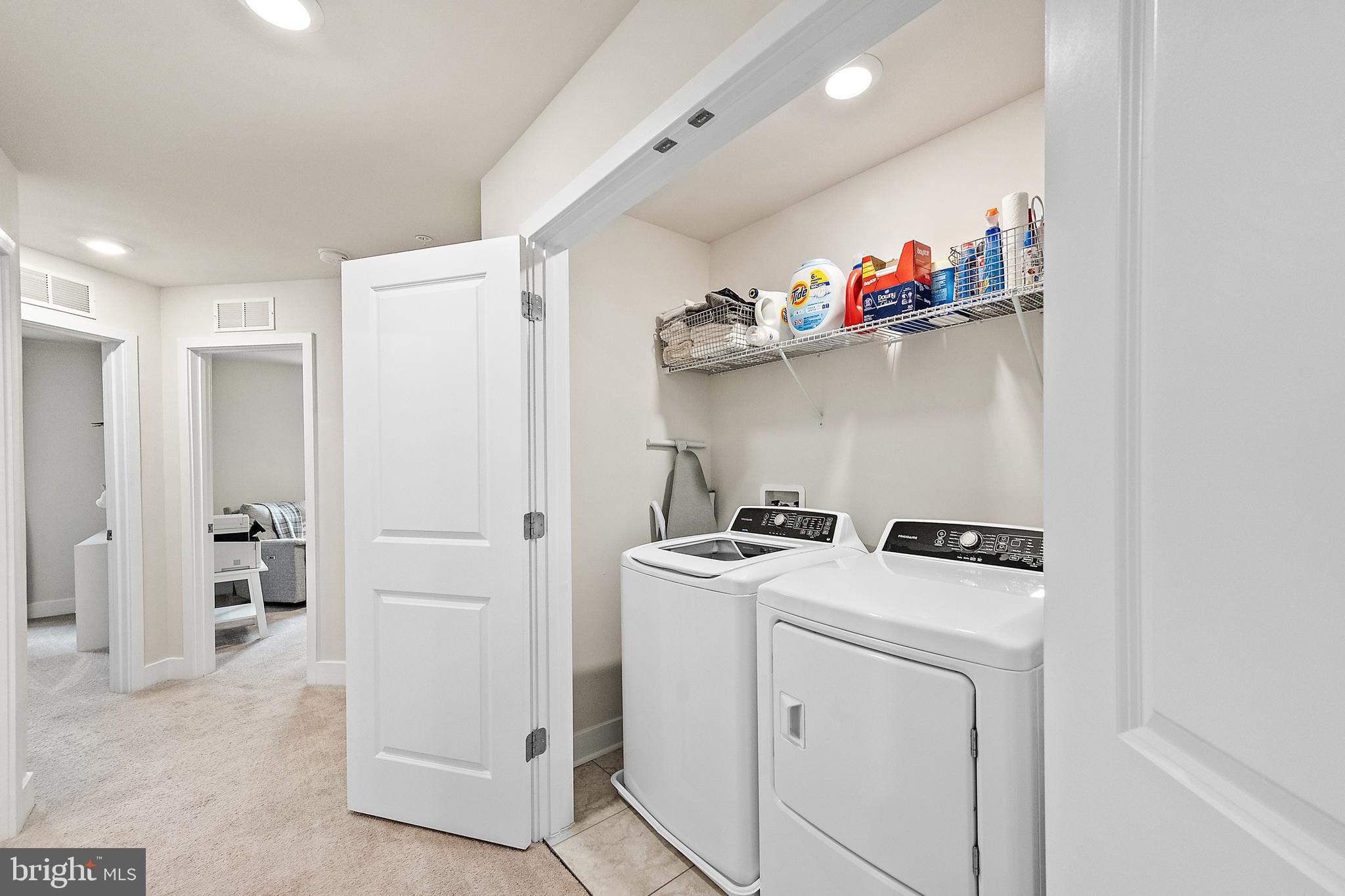 SEA OAKS VILLAGE - Residential