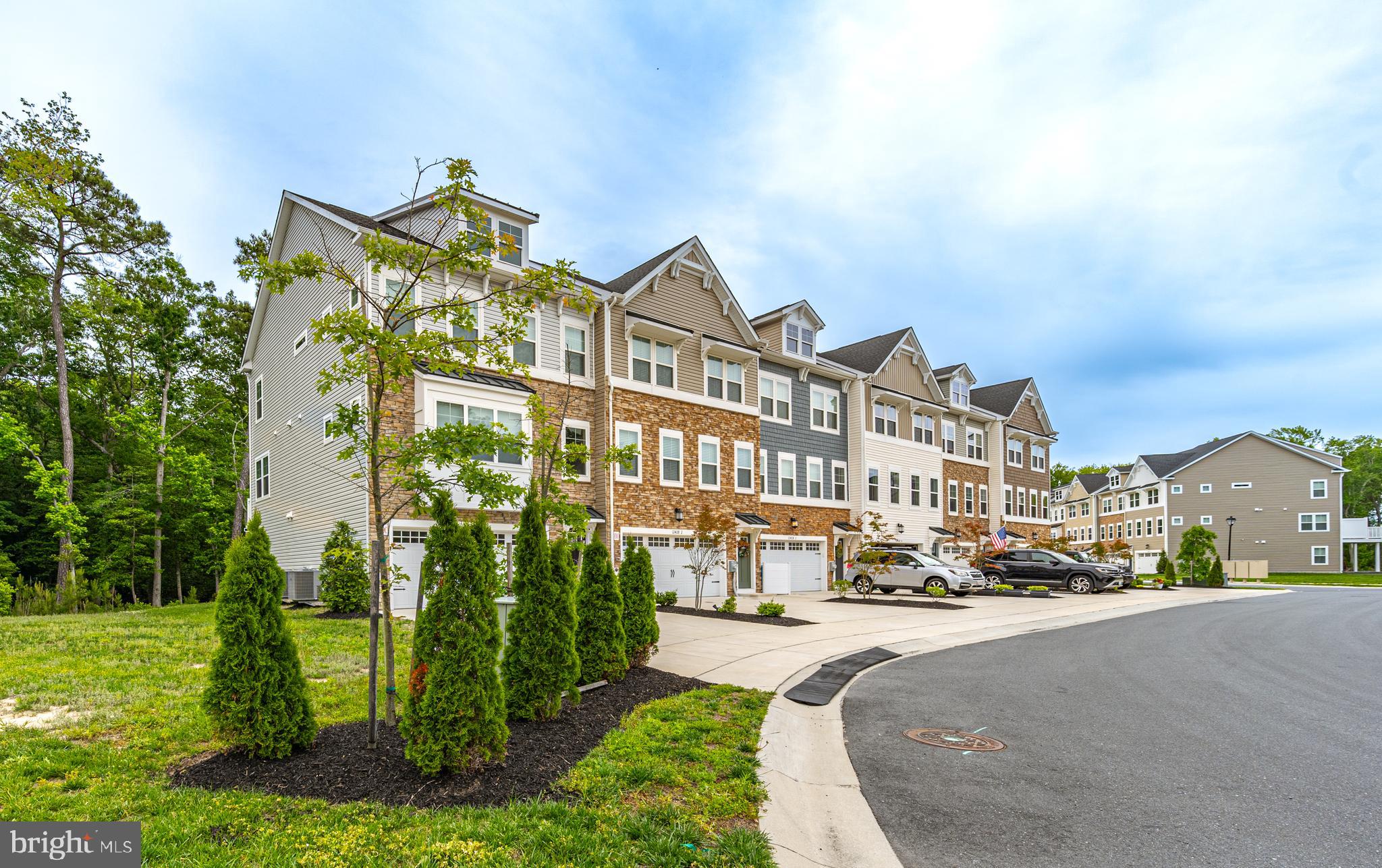 SEA OAKS VILLAGE - Residential